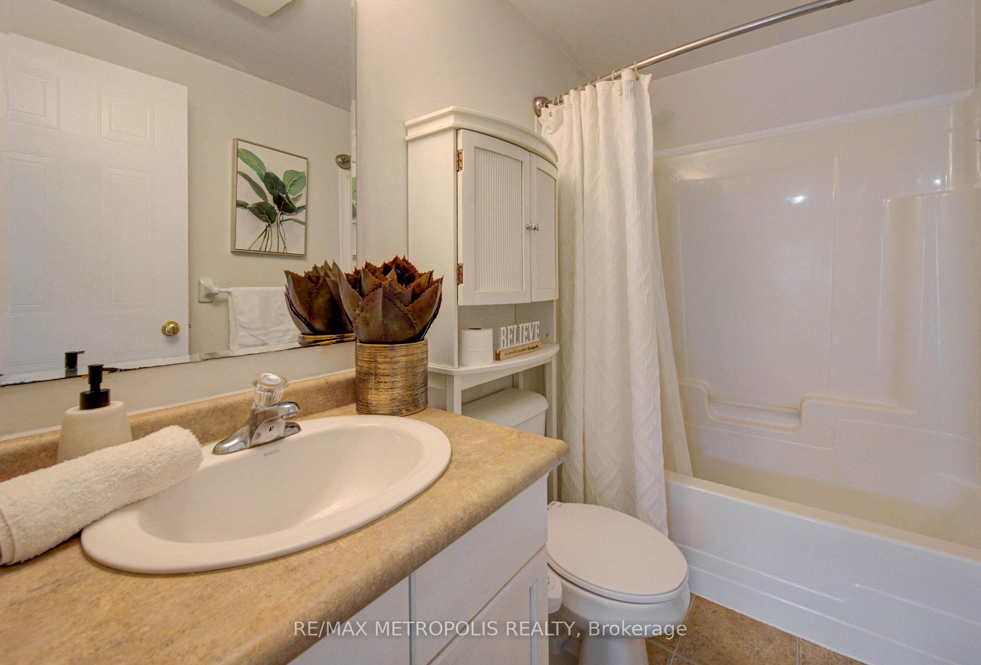 Photo 35 of Unit 37, 124 Gosling Gardens, Guelph, Clairfields/Hanlon Business Park — HOMEH