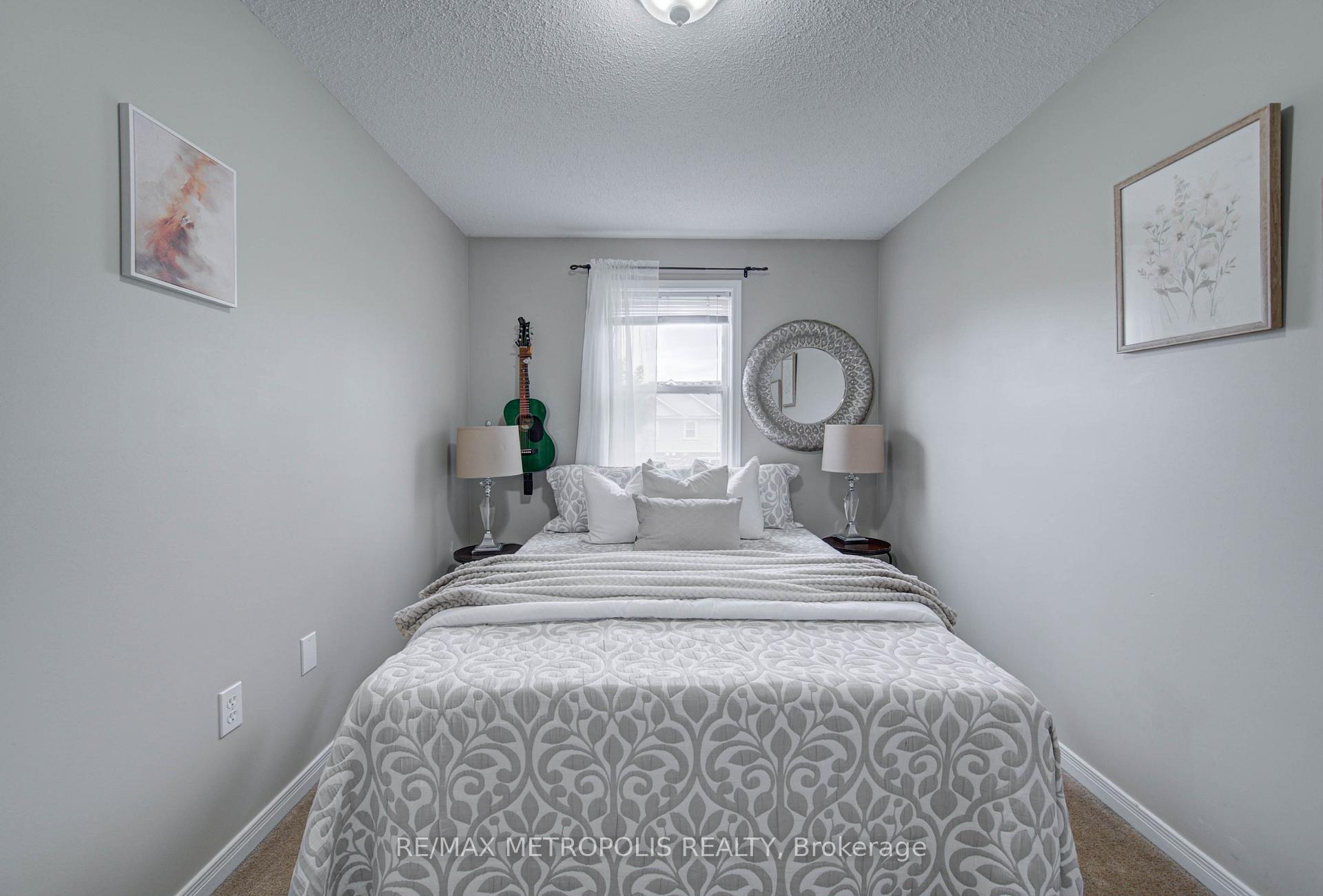 Photo 39 of Unit 37, 124 Gosling Gardens, Guelph, Clairfields/Hanlon Business Park — HOMEH