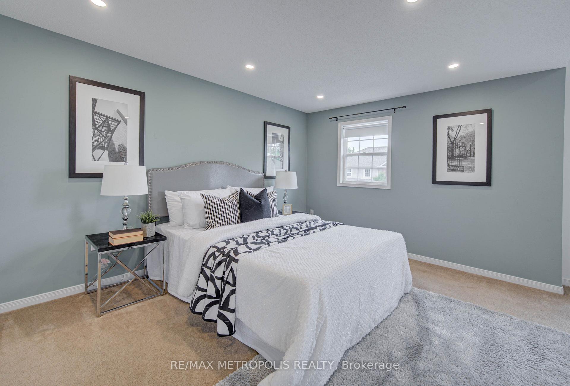 Photo 43 of Unit 37, 124 Gosling Gardens, Guelph, Clairfields/Hanlon Business Park — HOMEH