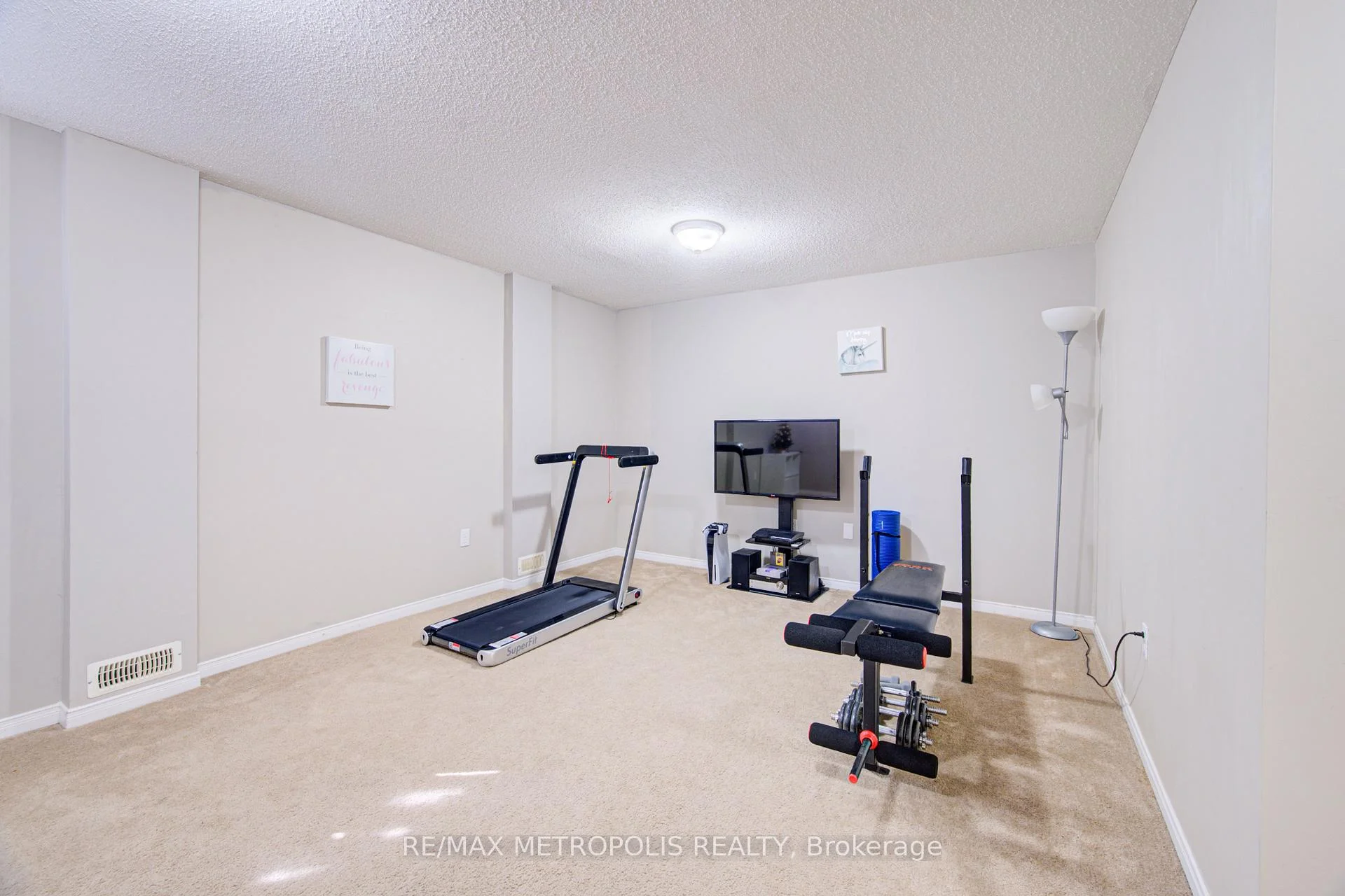 Photo 52 of Unit 37, 124 Gosling Gardens, Guelph, Clairfields/Hanlon Business Park — HOMEH