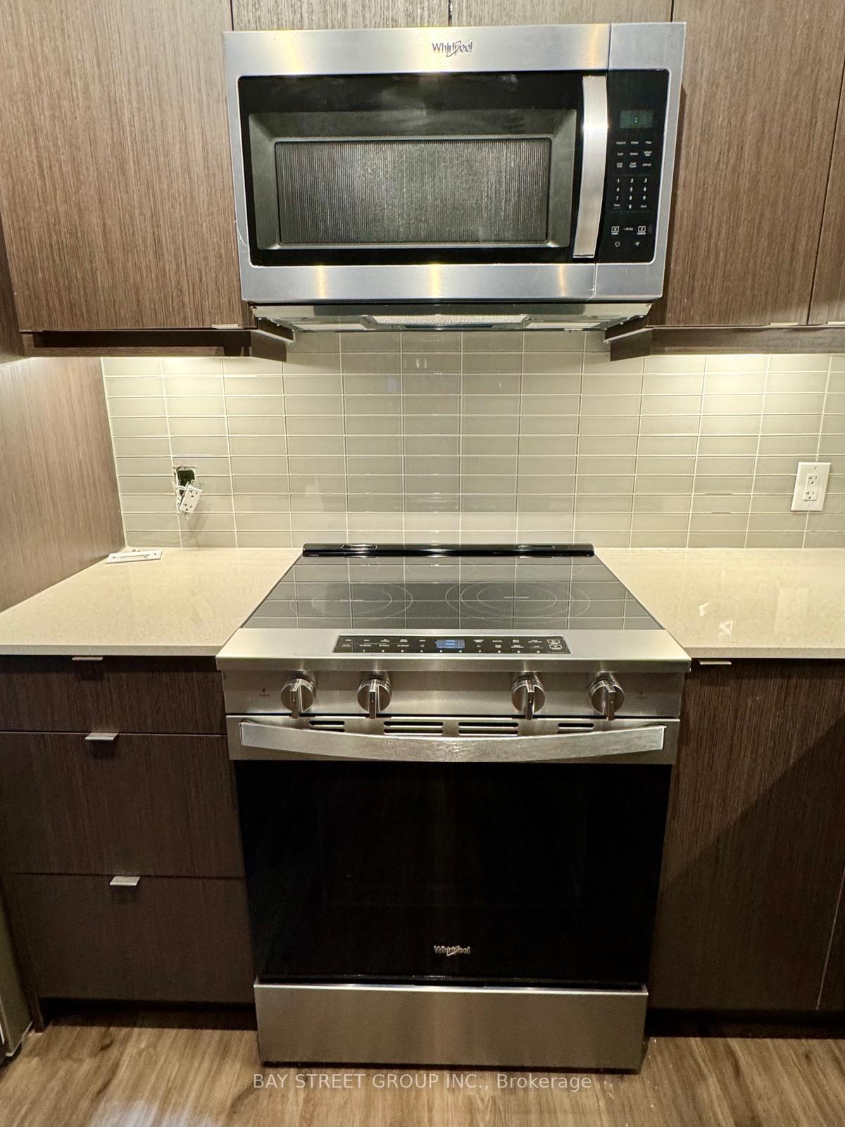 Photo 5 of Unit 221, 3270 Sheppard Avenue E, Scarborough, Tam O'Shanter-Sullivan — HOMEH