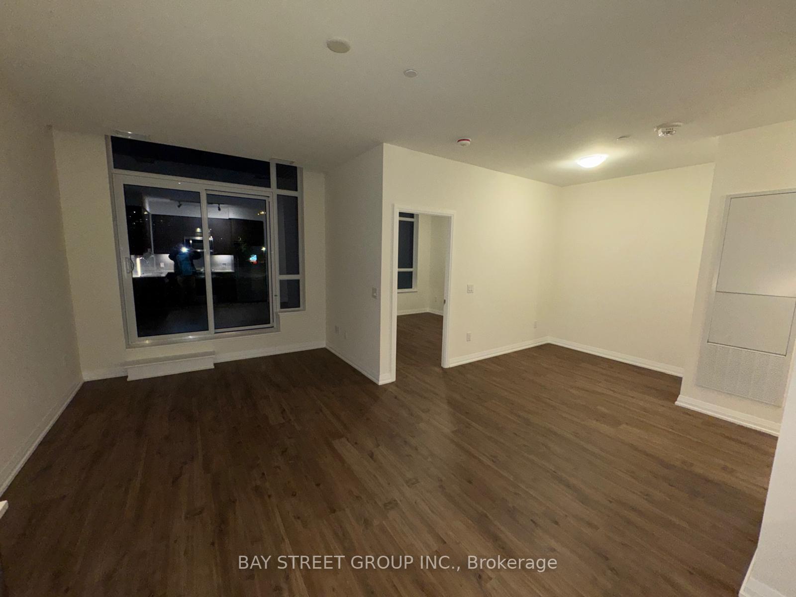 Photo 6 of Unit 221, 3270 Sheppard Avenue E, Scarborough, Tam O'Shanter-Sullivan — HOMEH