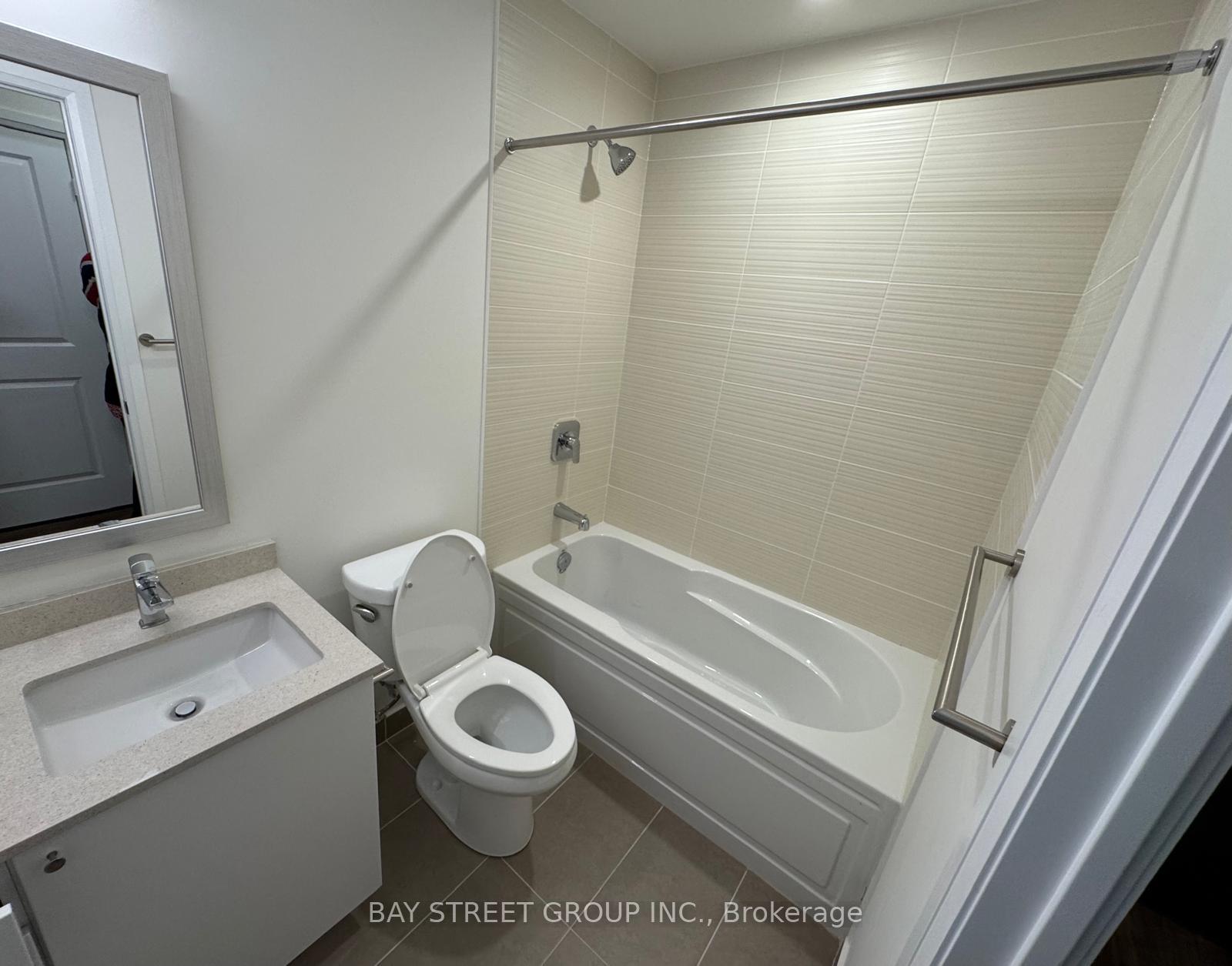 Photo 11 of Unit 221, 3270 Sheppard Avenue E, Scarborough, Tam O'Shanter-Sullivan — HOMEH