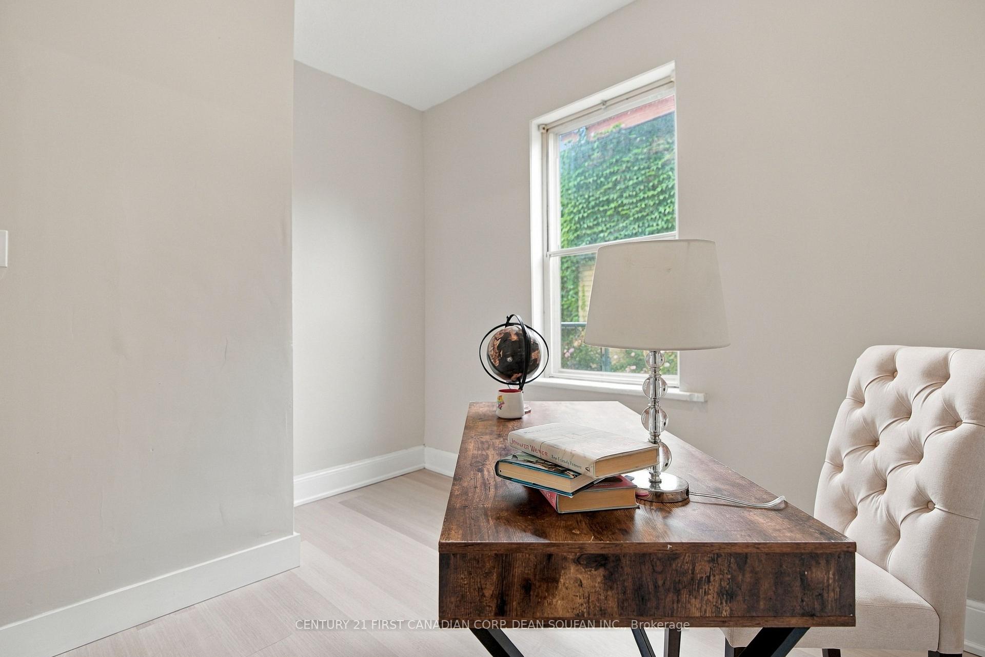 Photo 23 of 188 William Street, London, East K — HOMEH