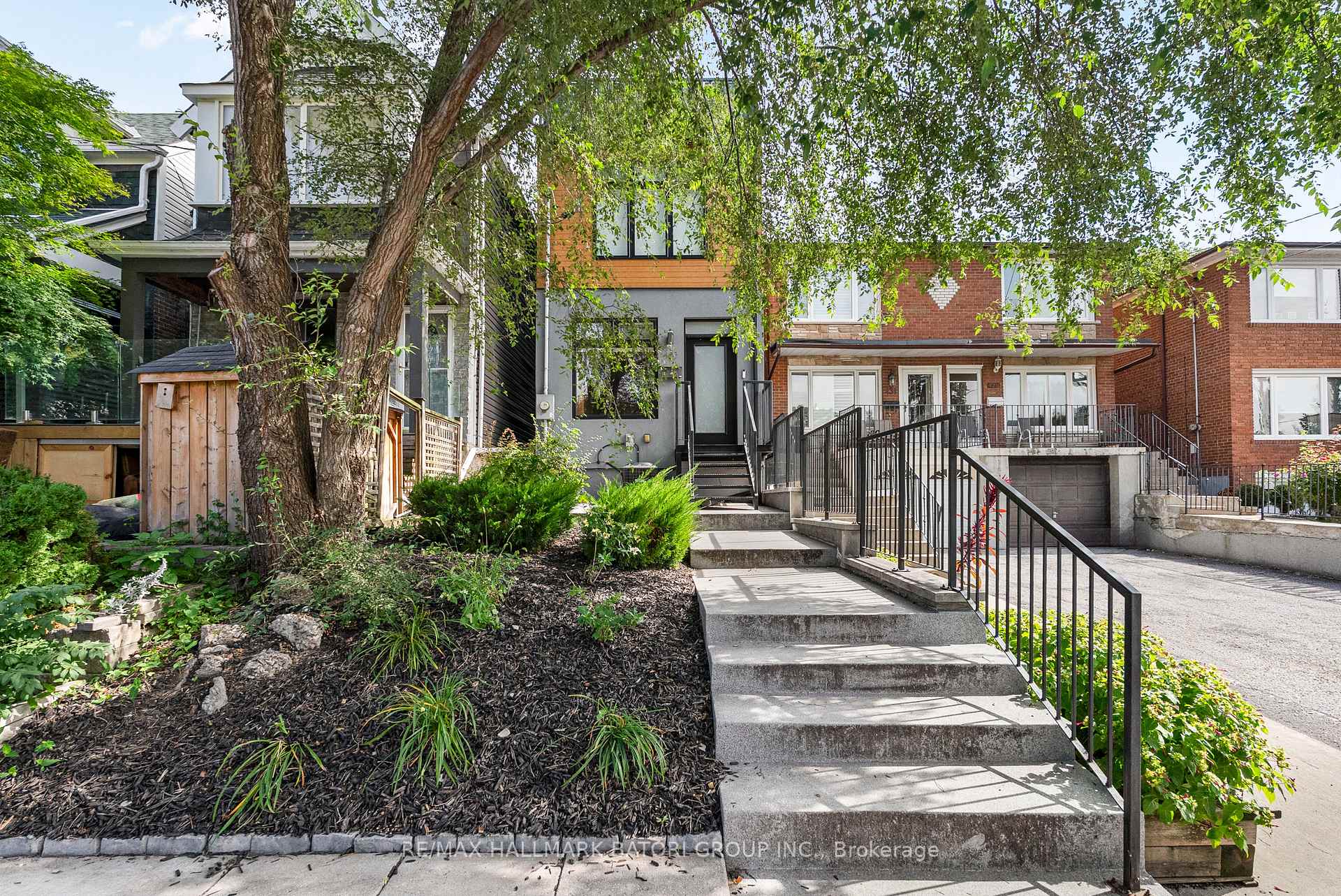 Photo 1 of 433 Ashdale Avenue, Toronto, Greenwood-Coxwell — HOMEH