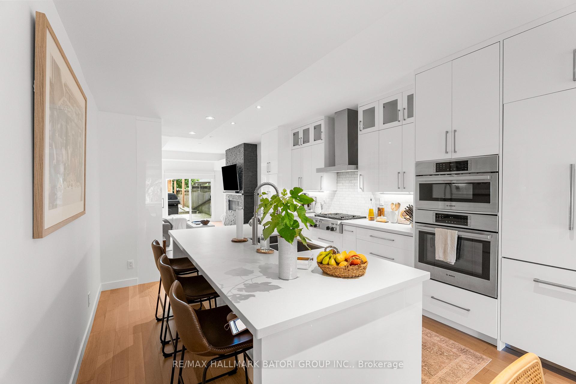Photo 12 of 433 Ashdale Avenue, Toronto, Greenwood-Coxwell — HOMEH