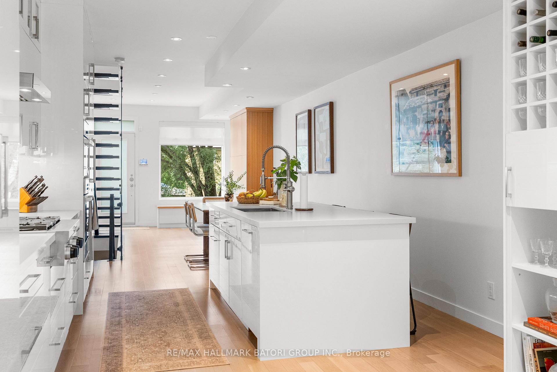 Photo 17 of 433 Ashdale Avenue, Toronto, Greenwood-Coxwell — HOMEH