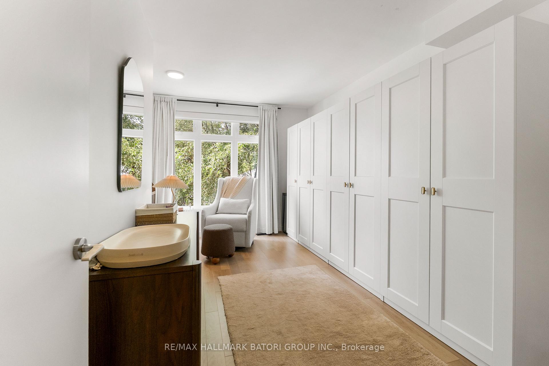 Photo 20 of 433 Ashdale Avenue, Toronto, Greenwood-Coxwell — HOMEH