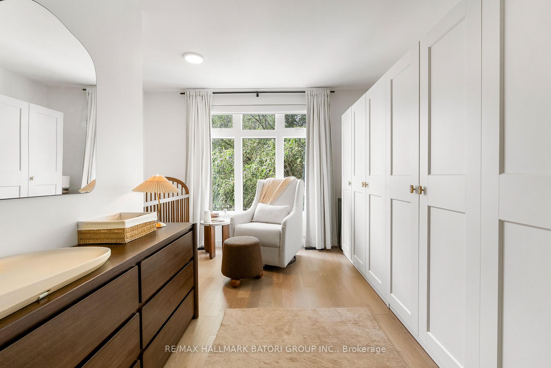 Photo 21 of 433 Ashdale Avenue, Toronto, Greenwood-Coxwell — HOMEH
