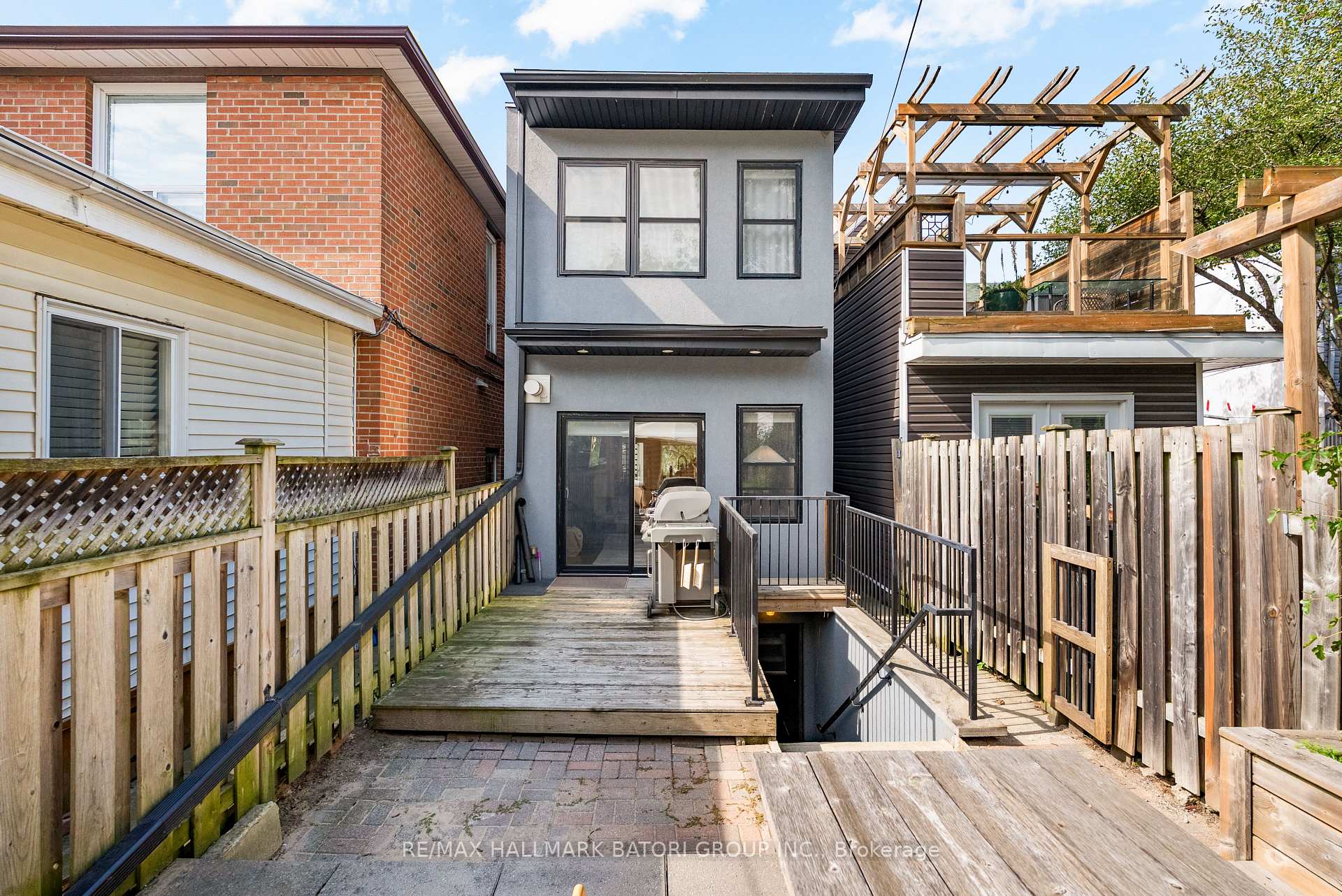 Photo 48 of 433 Ashdale Avenue, Toronto, Greenwood-Coxwell — HOMEH