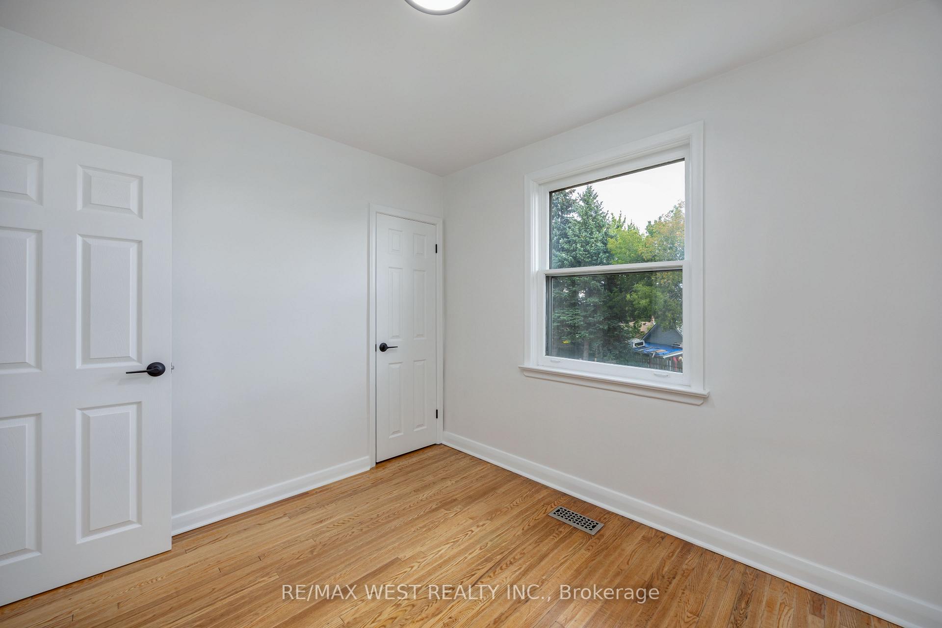 Photo 16 of 1331 Sharbot Street, Oshawa, Lakeview — HOMEH