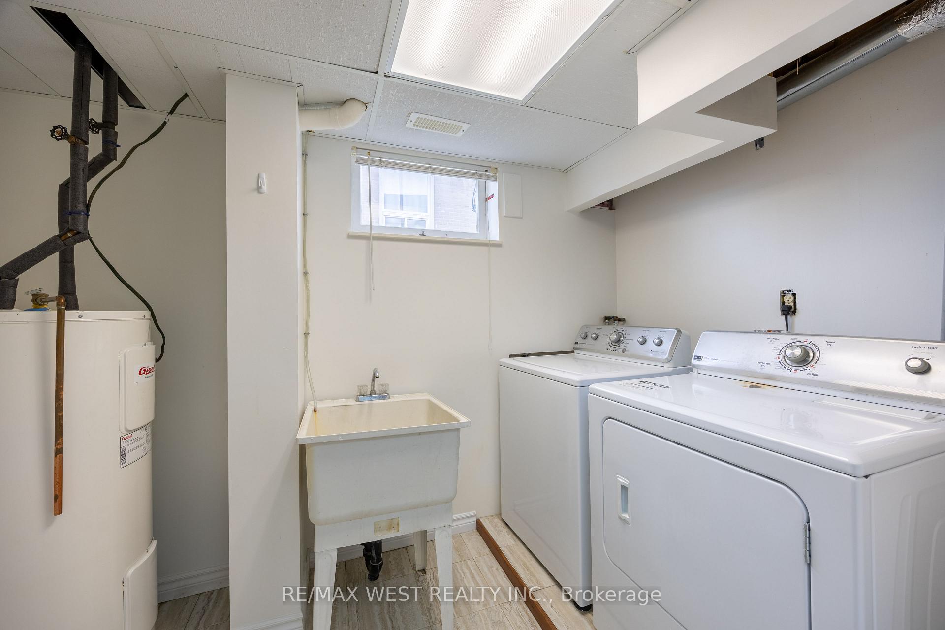 Photo 24 of 1331 Sharbot Street, Oshawa, Lakeview — HOMEH