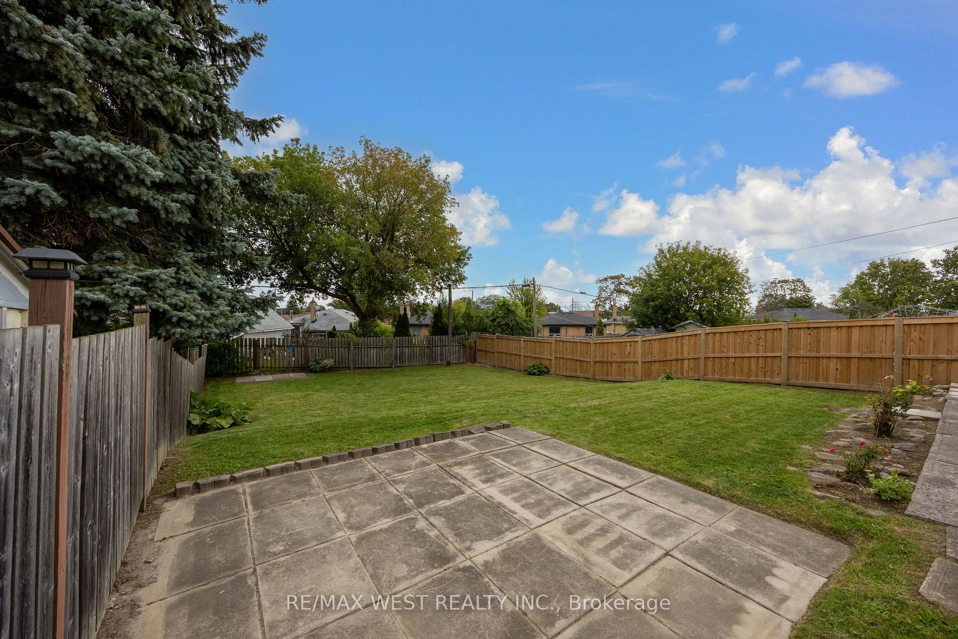 Photo 26 of 1331 Sharbot Street, Oshawa, Lakeview — HOMEH