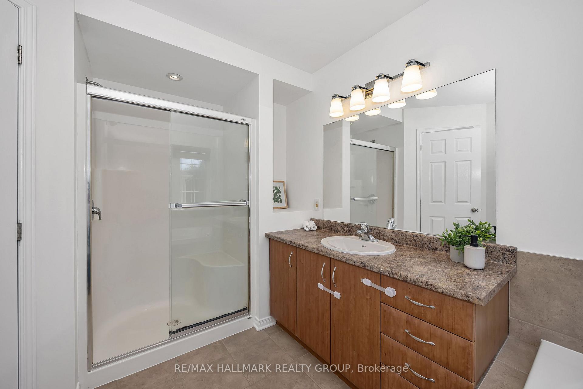 Photo 57 of 605 Pamplona Private, Ottawa, Barrhaven - Stonebridge — HOMEH