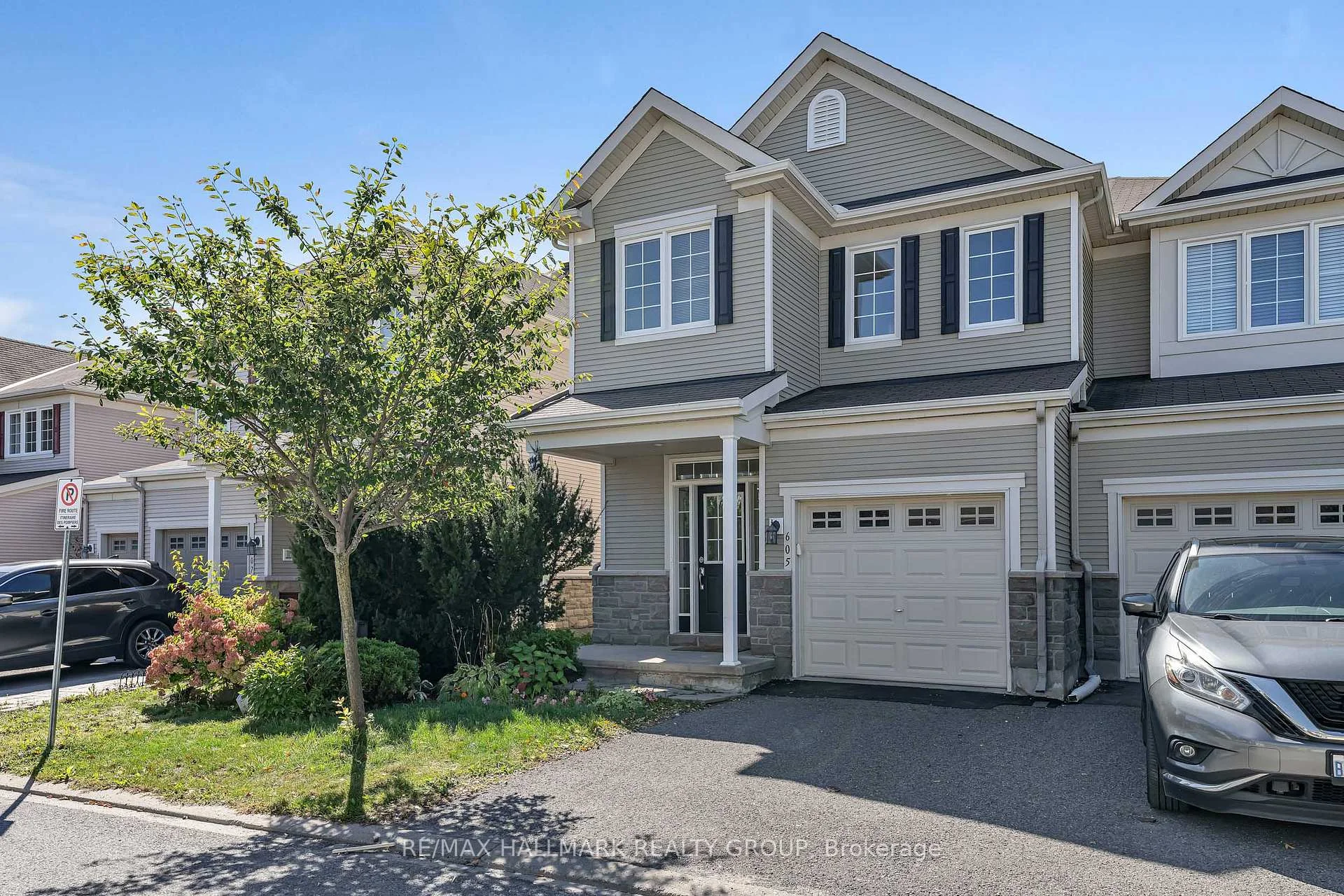 Photo 2 of 605 Pamplona Private, Ottawa, Barrhaven - Stonebridge — HOMEH
