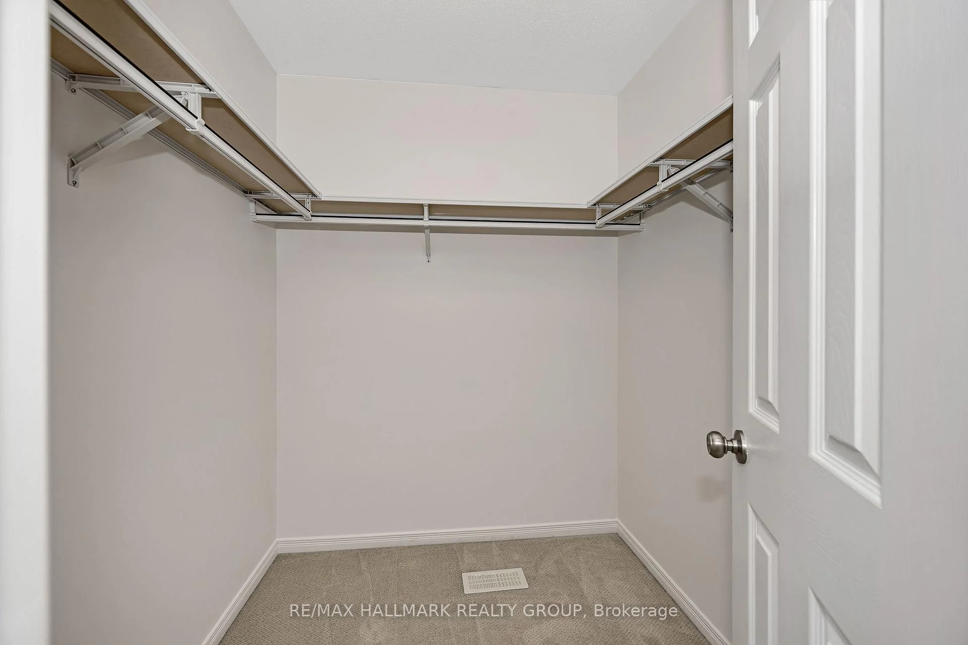 Photo 66 of 605 Pamplona Private, Ottawa, Barrhaven - Stonebridge — HOMEH
