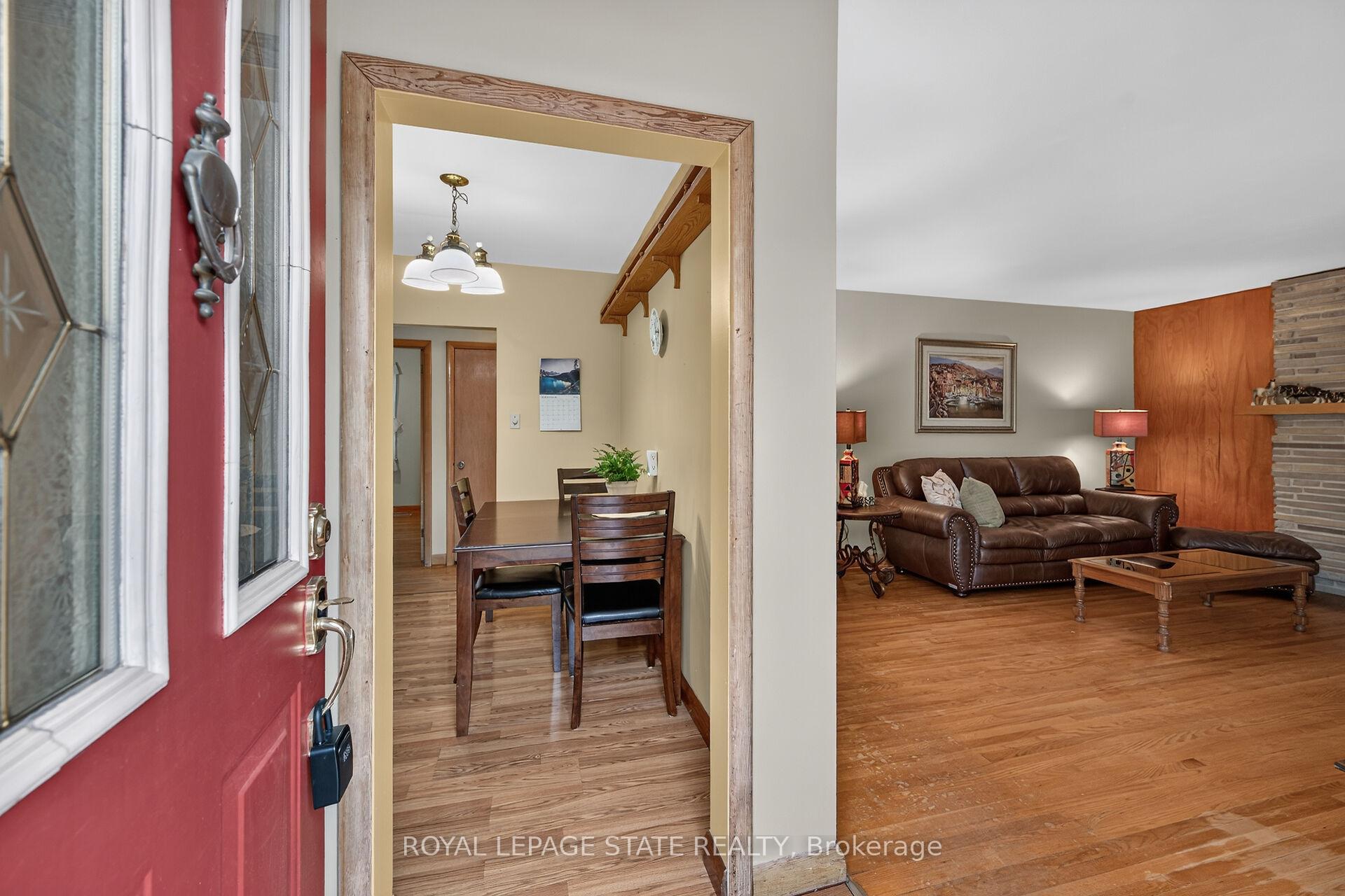 Photo 9 of 390 East 37th Street, Hamilton, Macassa — HOMEH