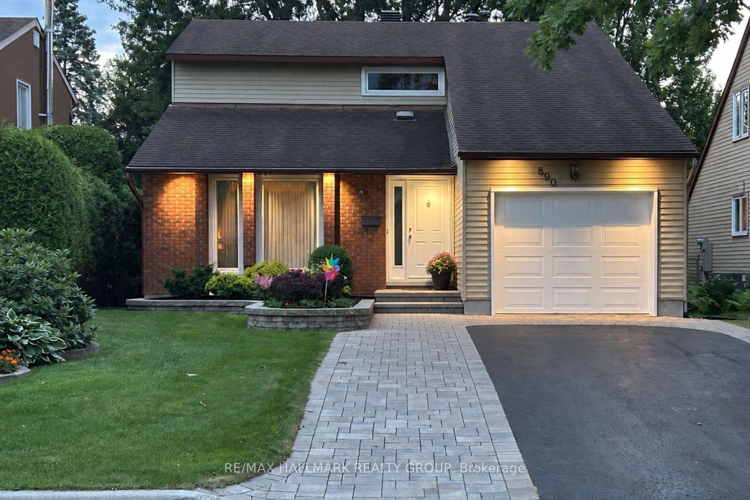 Photo 3 of 890 Beauclaire Drive, Ottawa, Orleans Wood — HOMEH