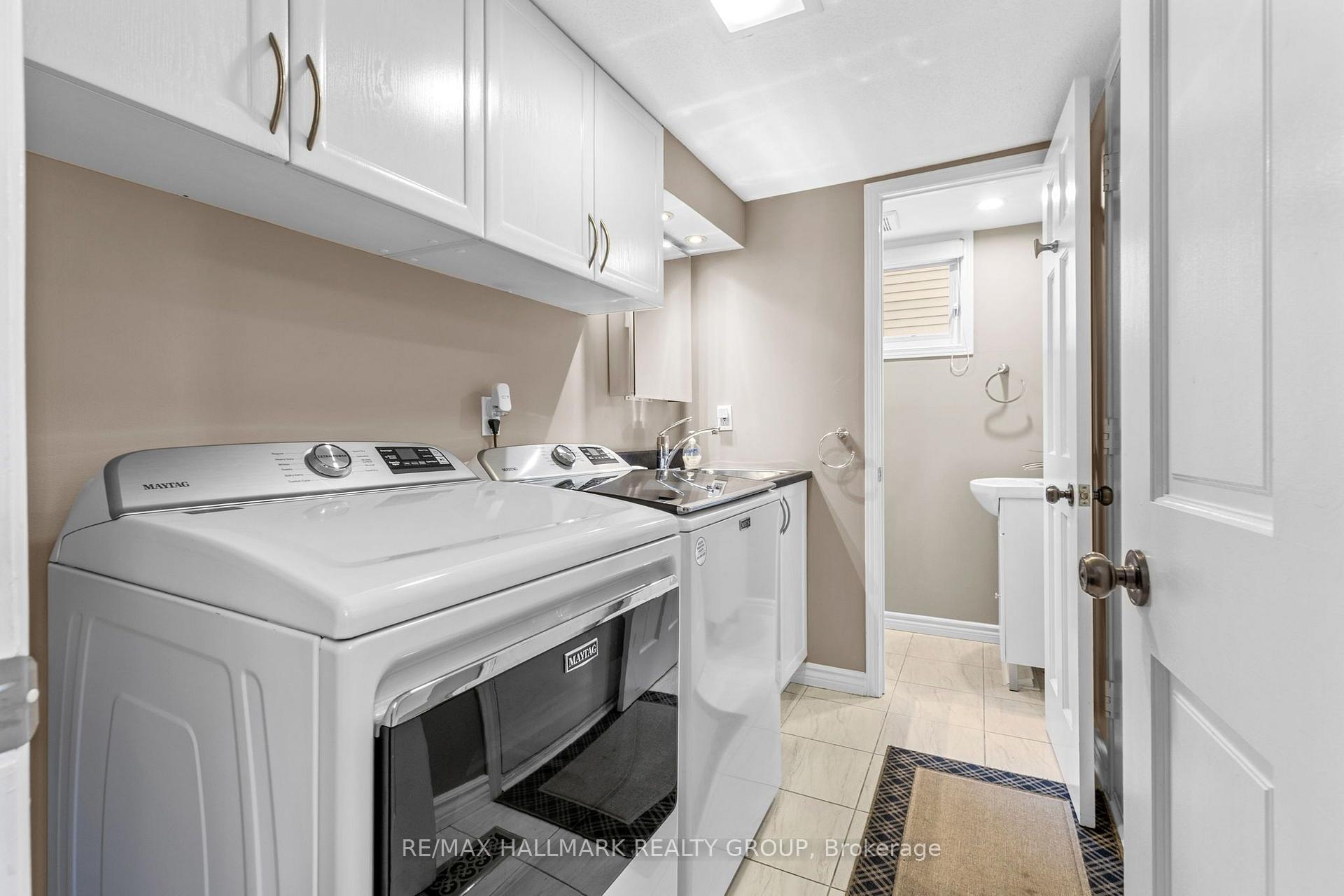 Photo 16 of 890 Beauclaire Drive, Ottawa, Orleans Wood — HOMEH