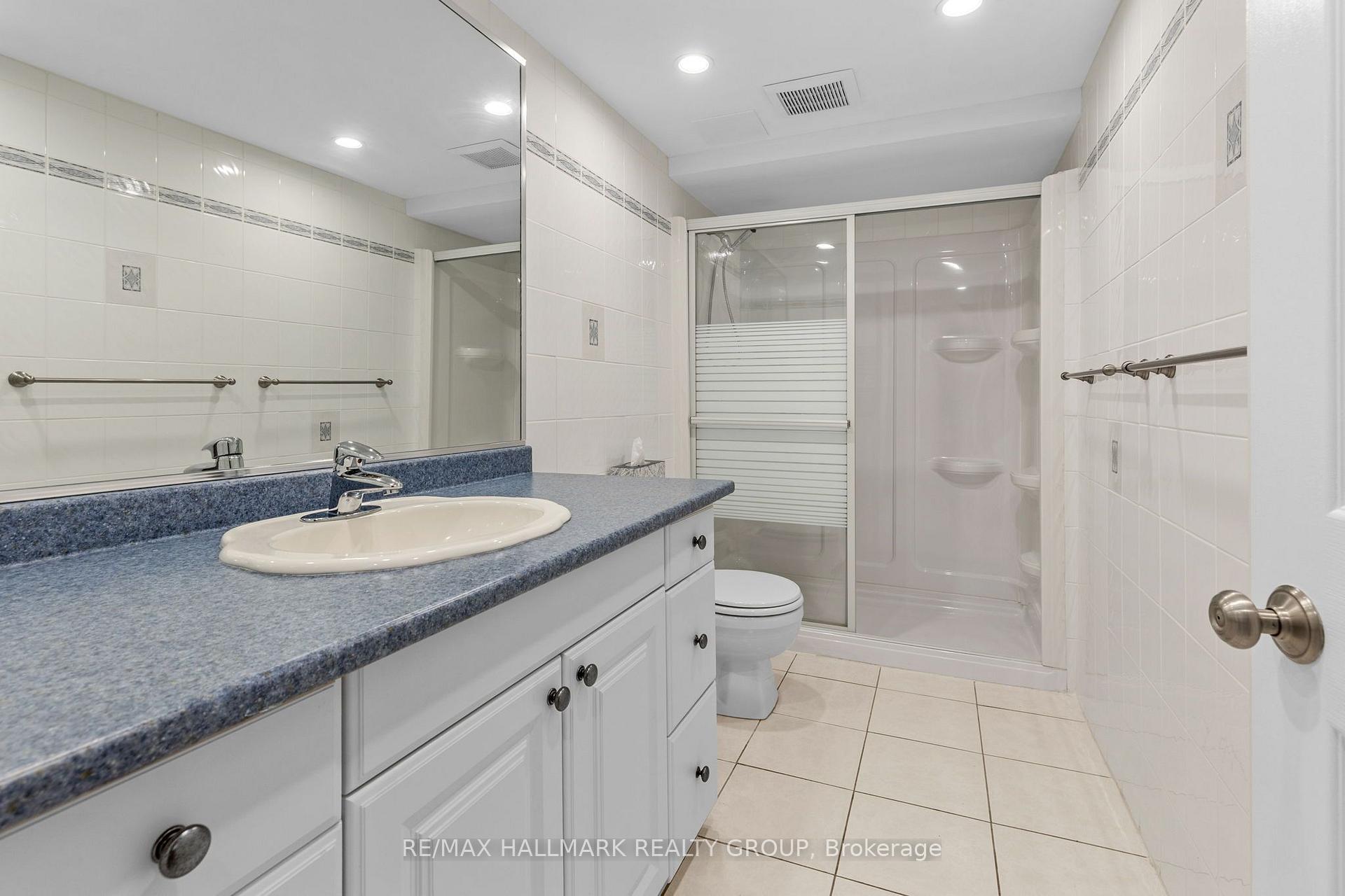 Photo 32 of 890 Beauclaire Drive, Ottawa, Orleans Wood — HOMEH