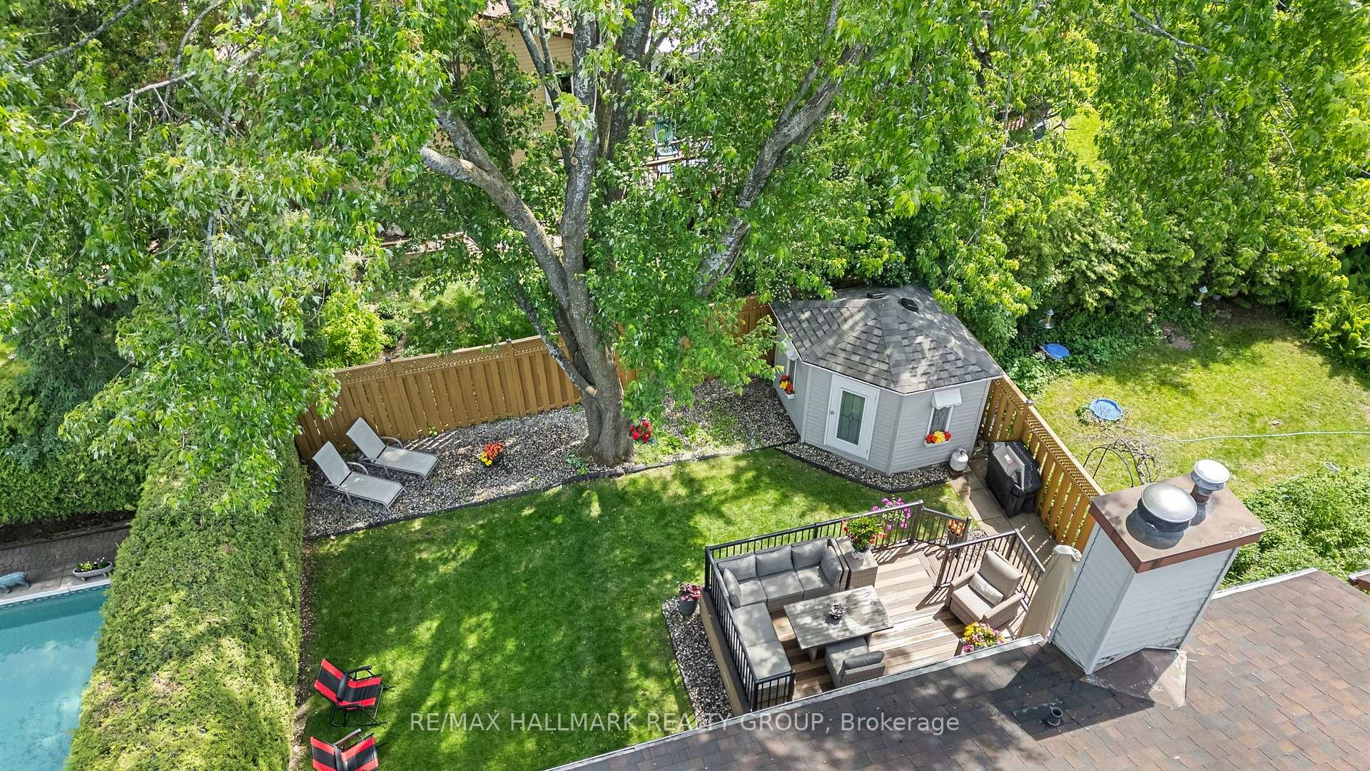 Photo 39 of 890 Beauclaire Drive, Ottawa, Orleans Wood — HOMEH