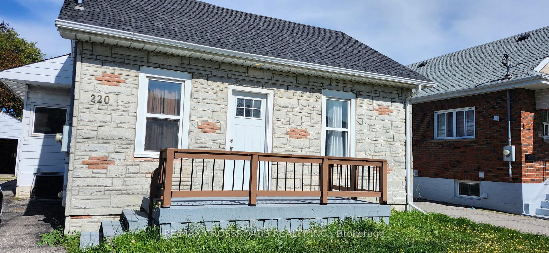 Photo 2 of 220 Mcnaughton Avenue, Oshawa, Central — HOMEH