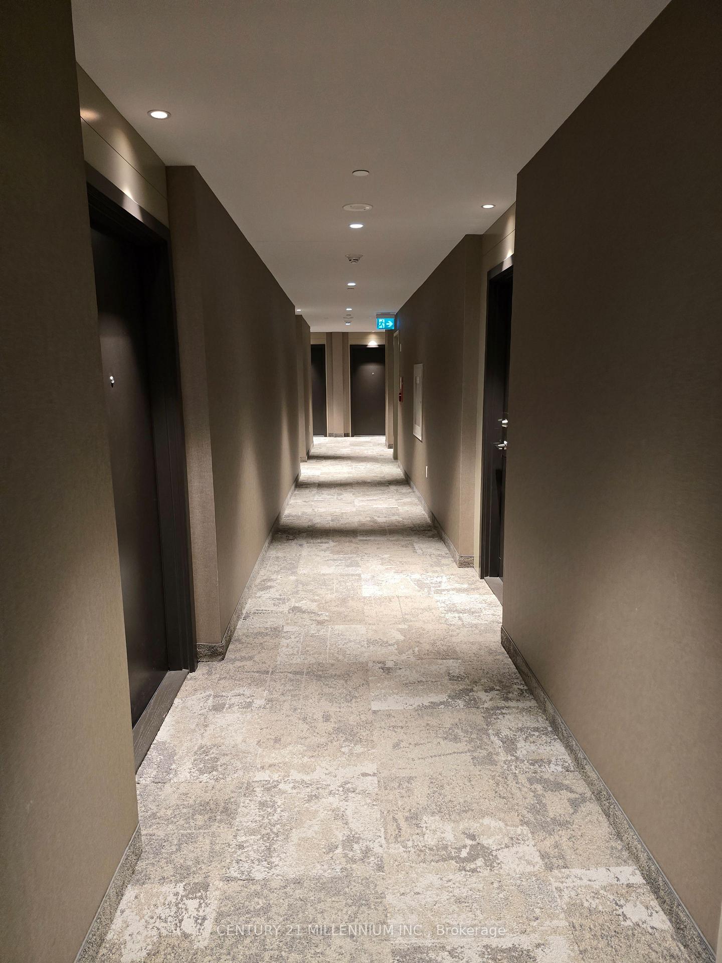 Photo 7 of Unit 1019, 38 Honeycrisp Crescent, Vaughan, Concord — HOMEH