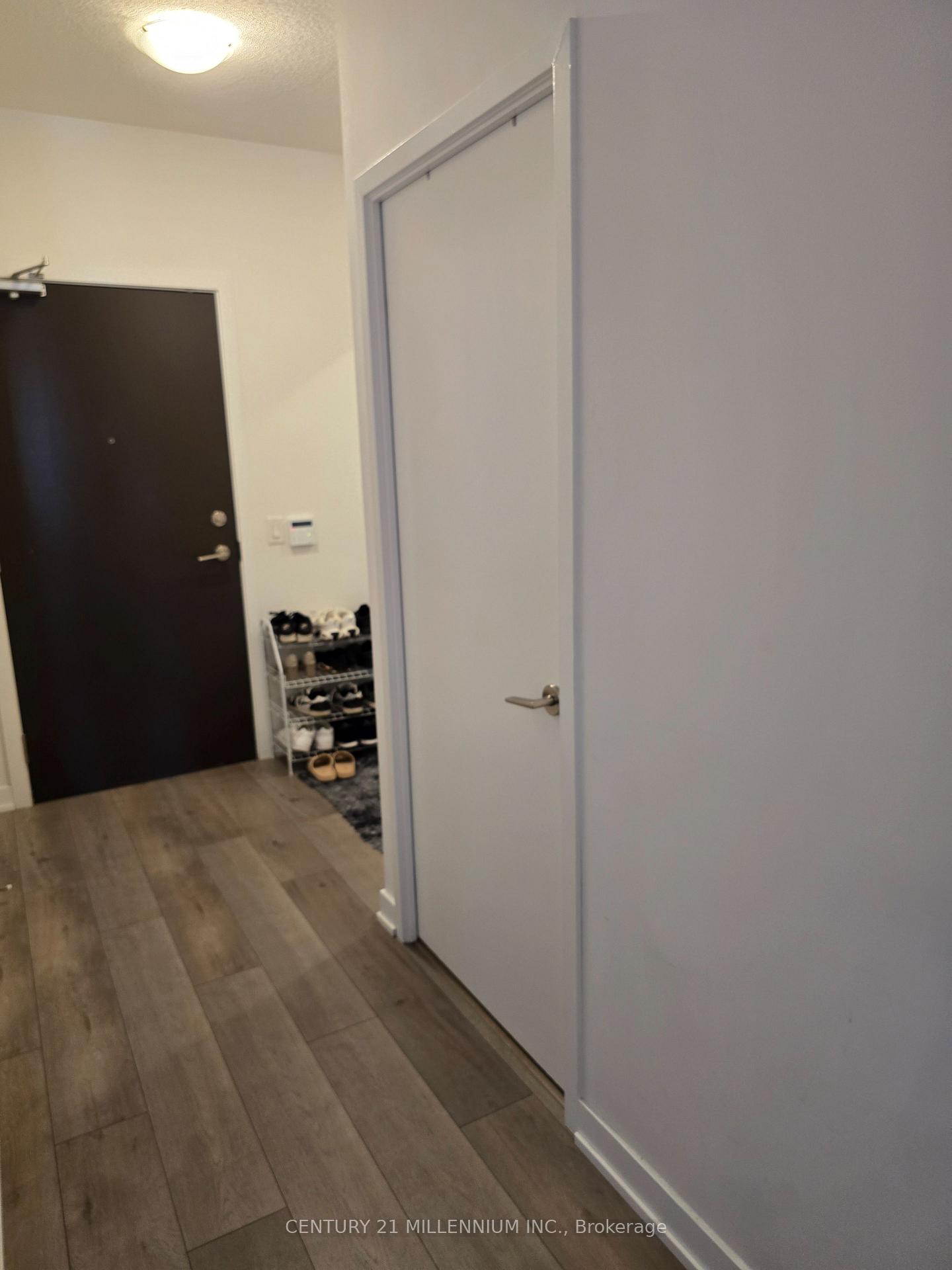 Photo 8 of Unit 1019, 38 Honeycrisp Crescent, Vaughan, Concord — HOMEH