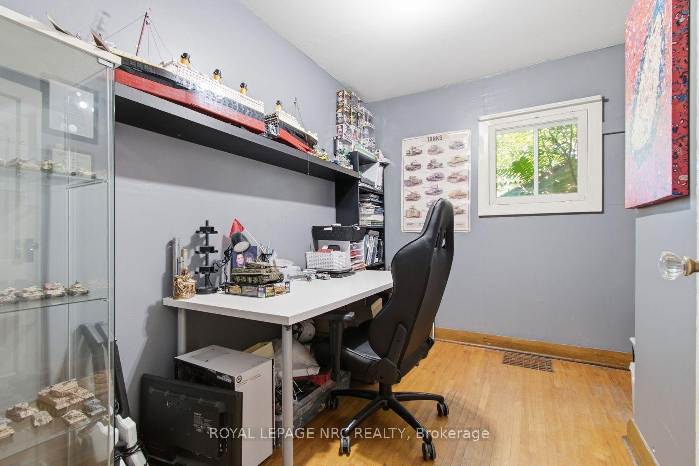 Photo 14 of 79 Carlton Street, St. Catharines, Haig — HOMEH