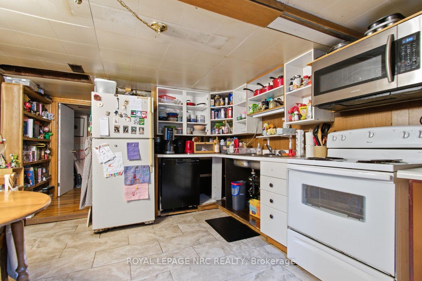 Photo 20 of 79 Carlton Street, St. Catharines, Haig — HOMEH