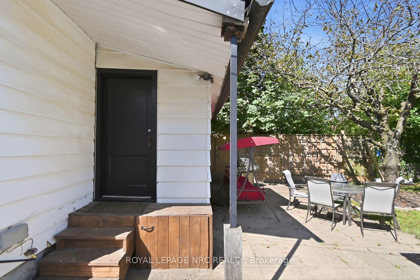 Photo 23 of 79 Carlton Street, St. Catharines, Haig — HOMEH
