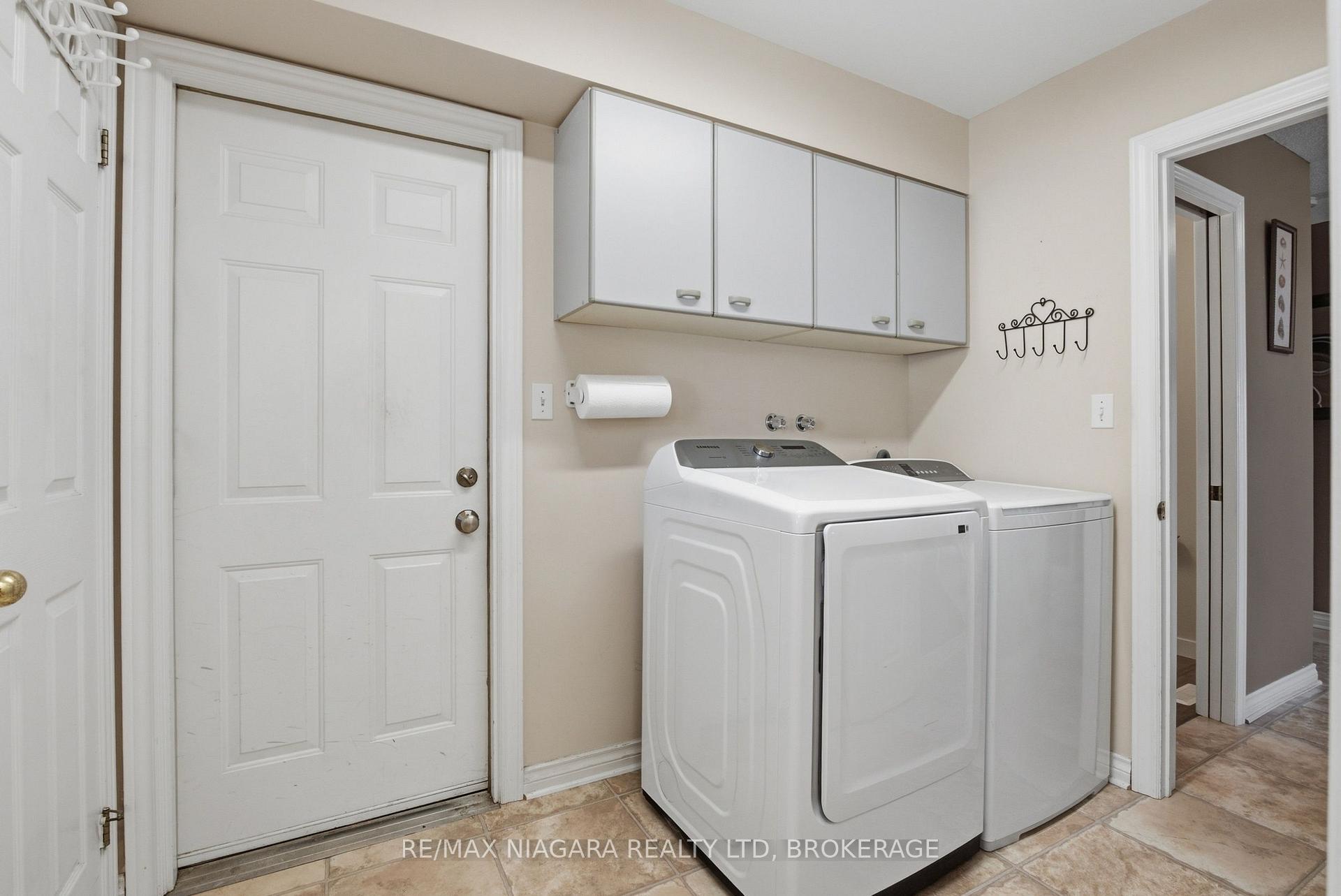 Photo 28 of 5 Thorn Place, St. Catharines, Grapeview — HOMEH