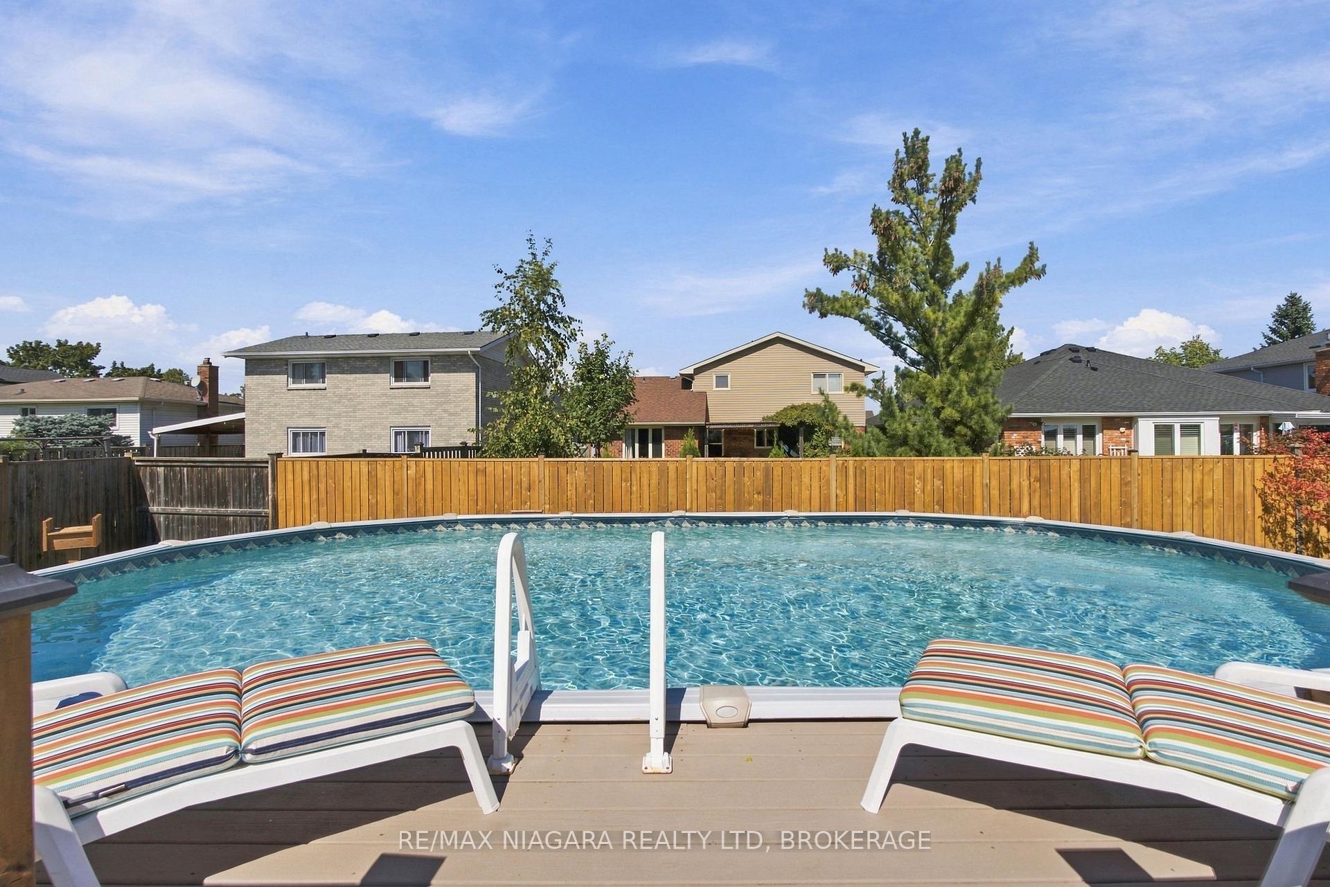 Photo 45 of 5 Thorn Place, St. Catharines, Grapeview — HOMEH