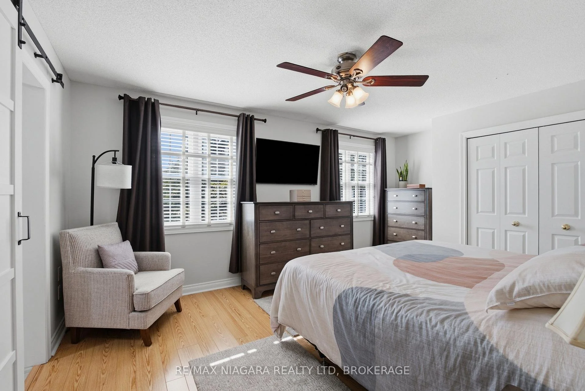 Photo 22 of 5 Thorn Place, St. Catharines, Grapeview — HOMEH