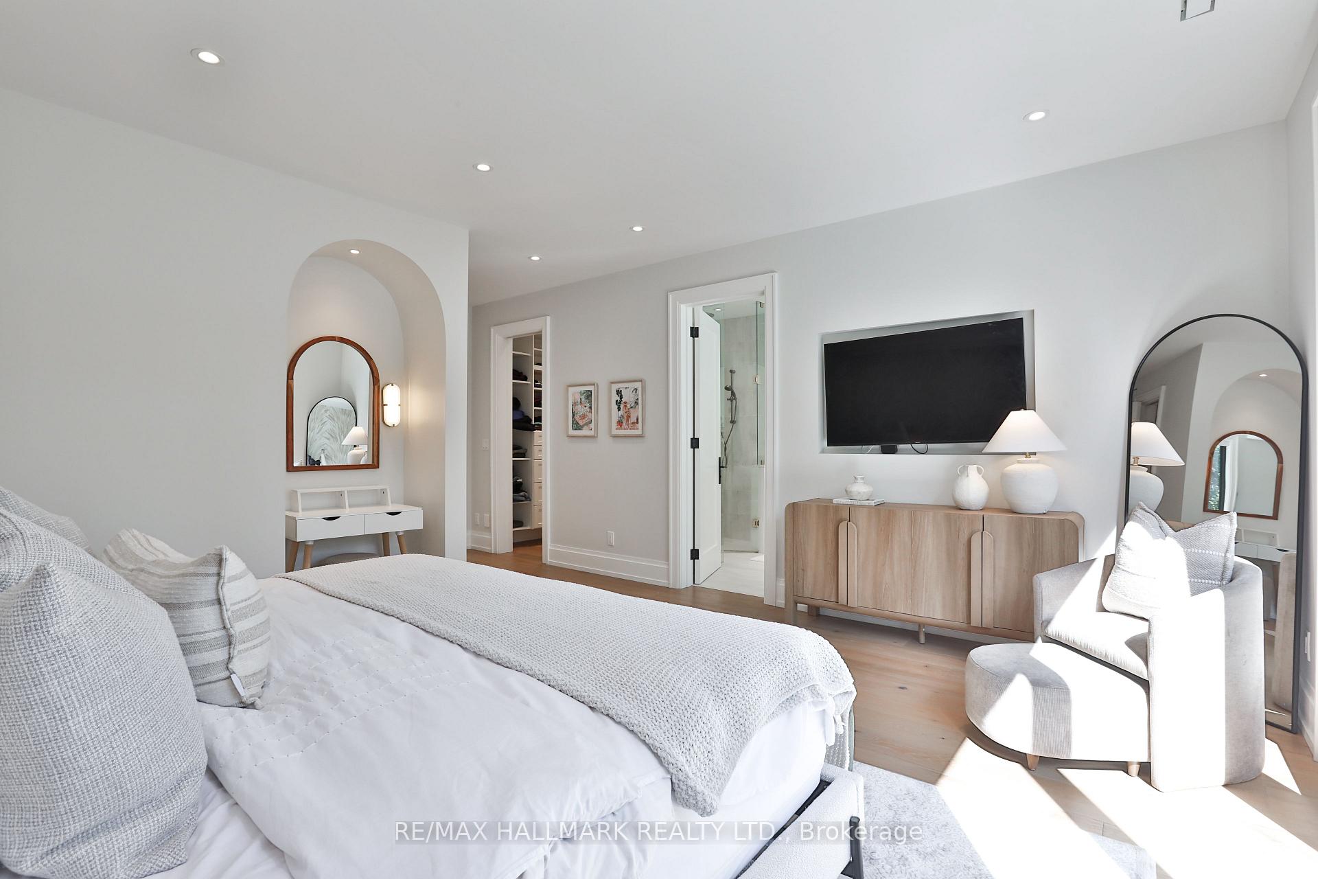 Photo 26 of 215 Ava Road, Toronto, Humewood-Cedarvale — HOMEH