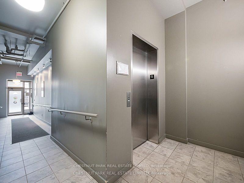 Photo 3 of Unit 304, 1852 Queen Street E, Toronto, The Beaches — HOMEH