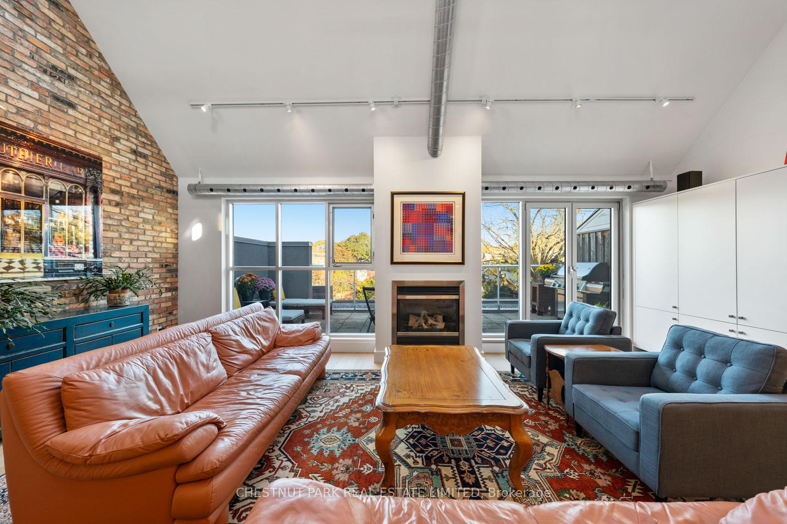 Photo 12 of Unit 304, 1852 Queen Street E, Toronto, The Beaches — HOMEH
