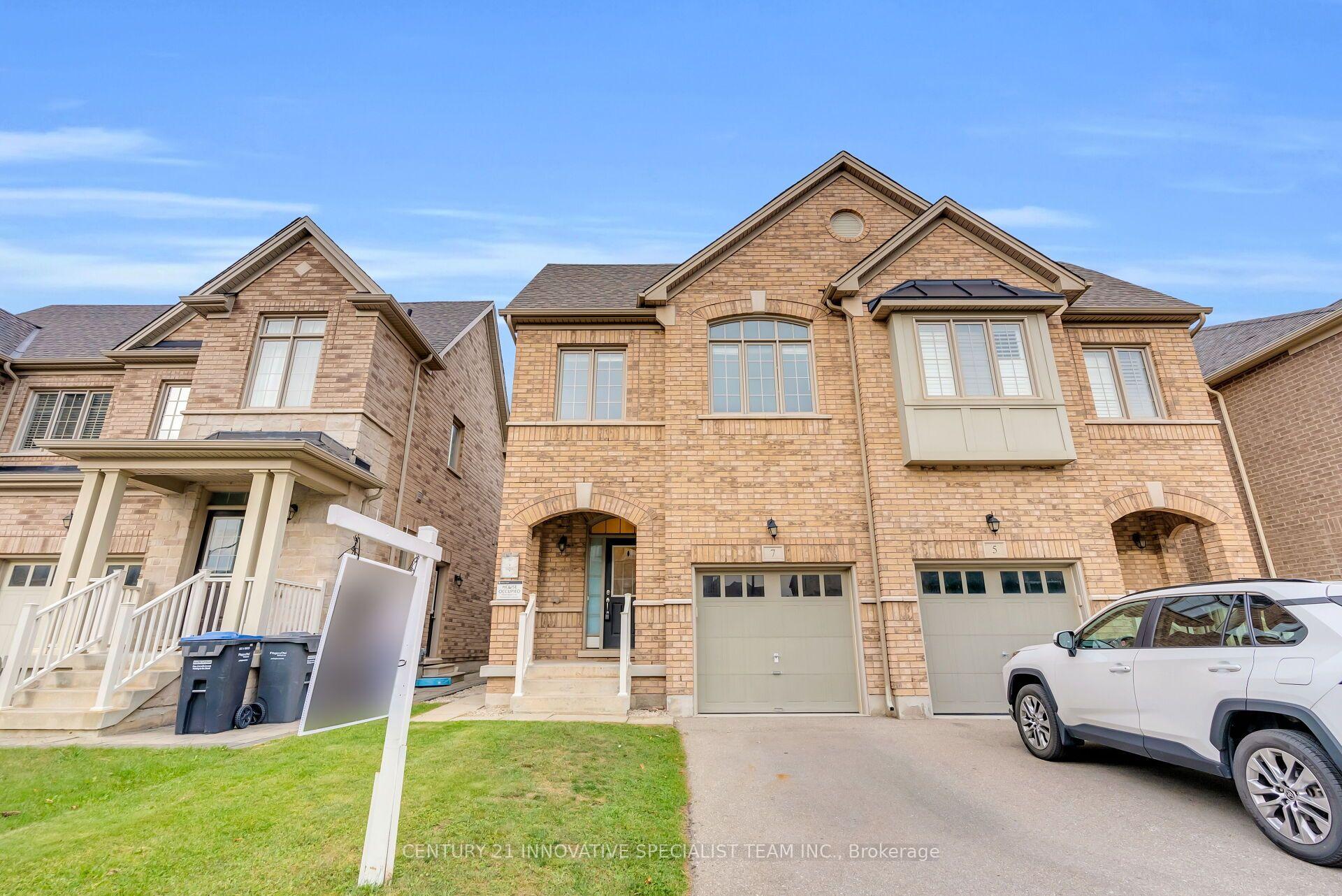 Photo 8 of 7 Gruenwald Gate, Brampton, Bram West — HOMEH