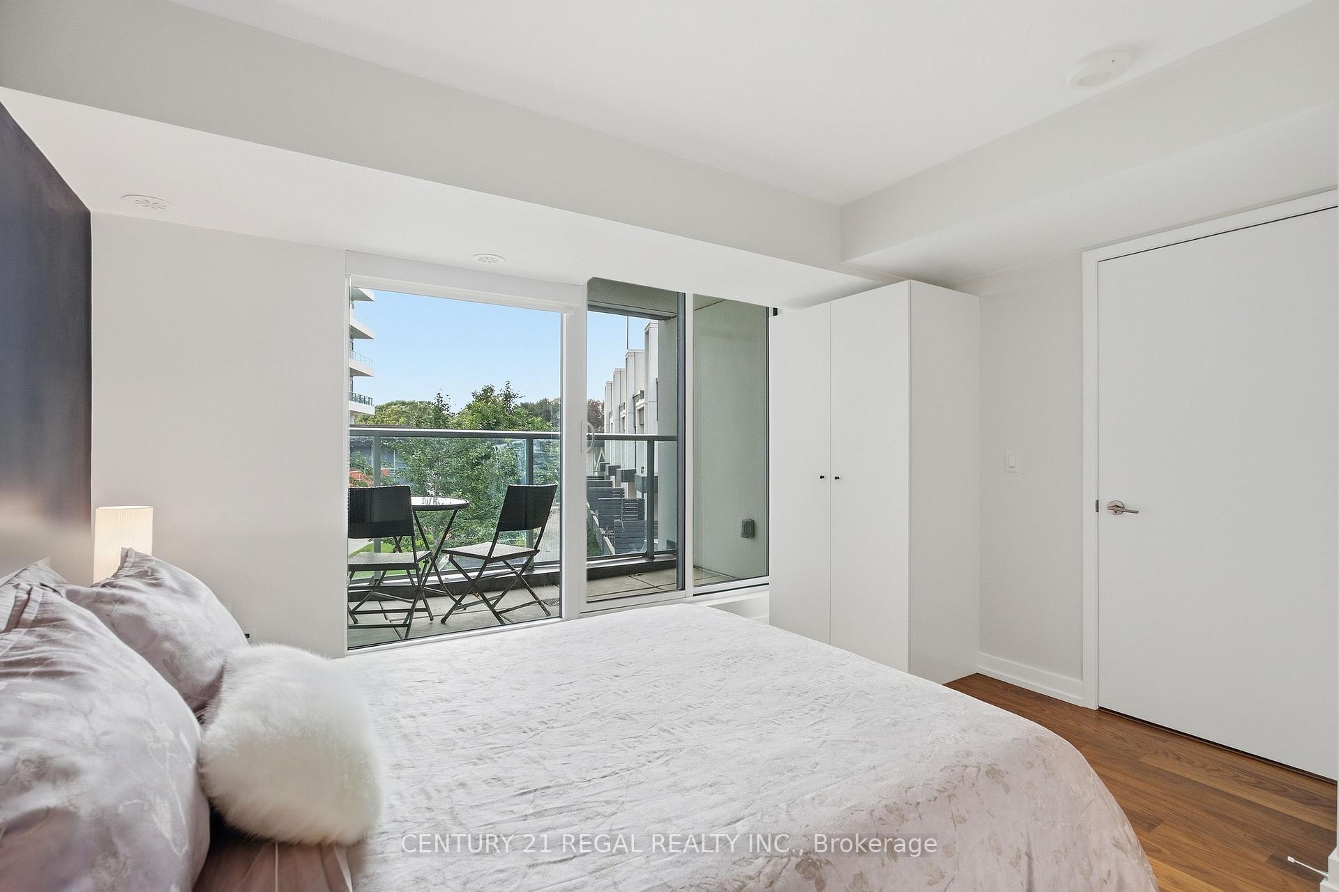 Photo 30 of Unit Th07, 113 Mcmahon Drive, North York, Bayview Village — HOMEH