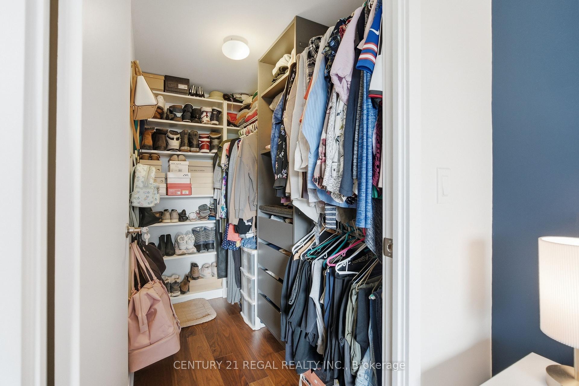 Photo 32 of Unit Th07, 113 Mcmahon Drive, North York, Bayview Village — HOMEH