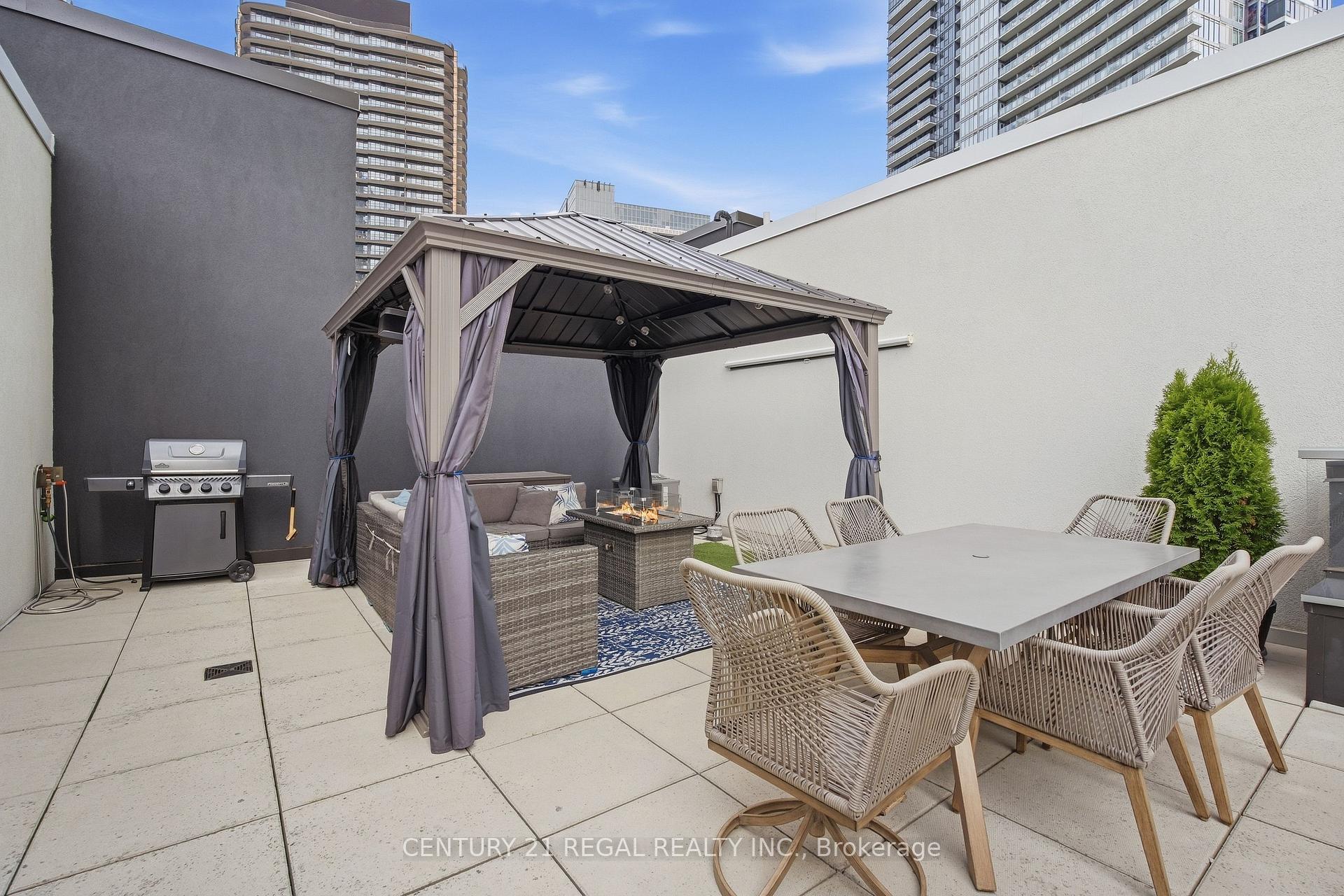 Photo 43 of Unit Th07, 113 Mcmahon Drive, North York, Bayview Village — HOMEH