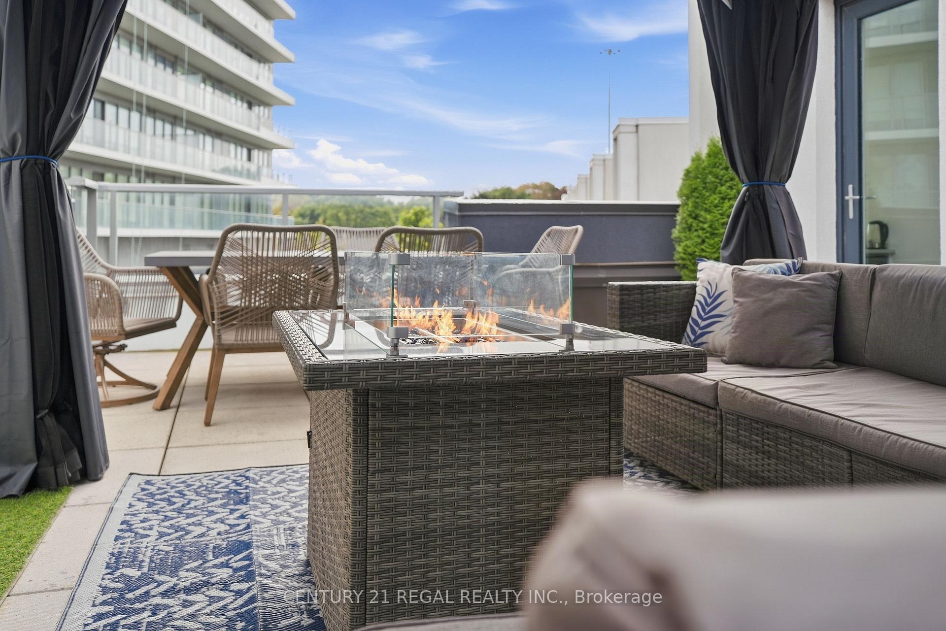 Photo 46 of Unit Th07, 113 Mcmahon Drive, North York, Bayview Village — HOMEH