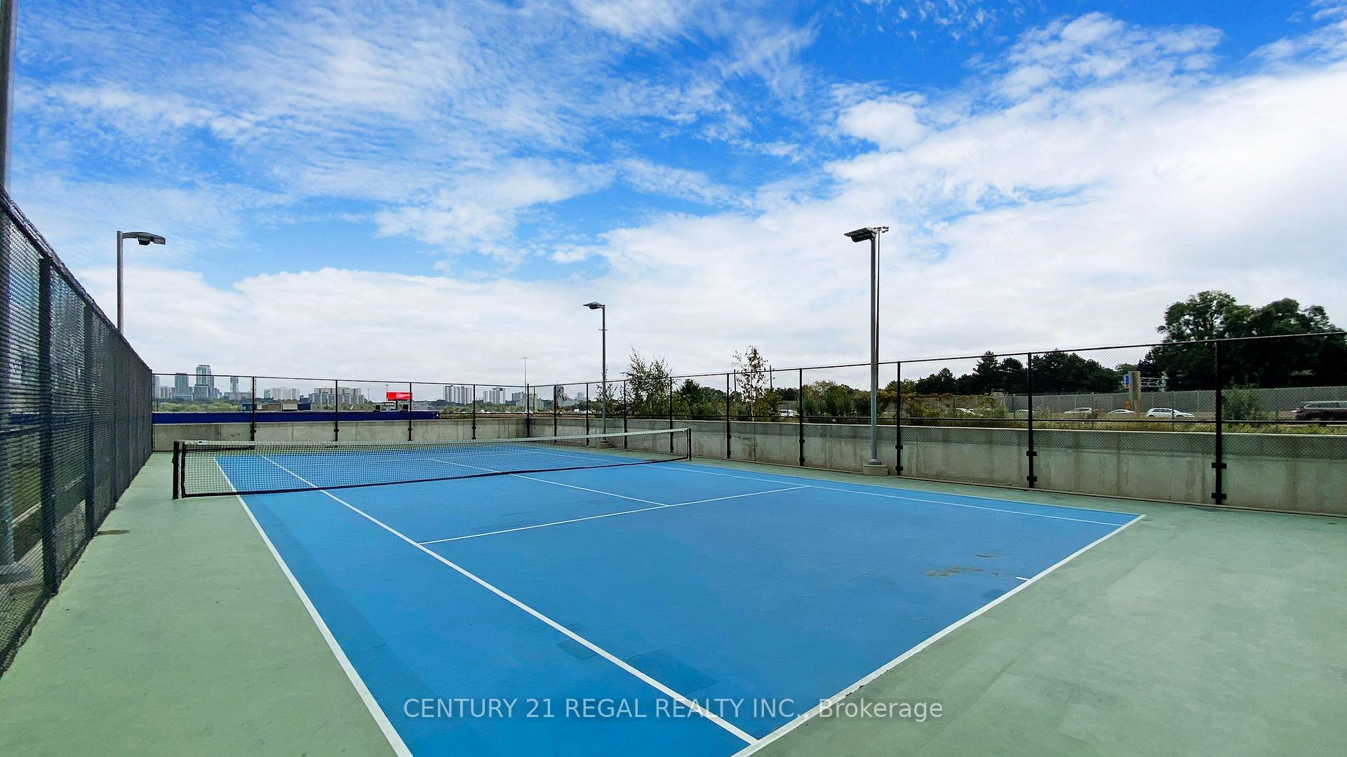 Photo 48 of Unit Th07, 113 Mcmahon Drive, North York, Bayview Village — HOMEH