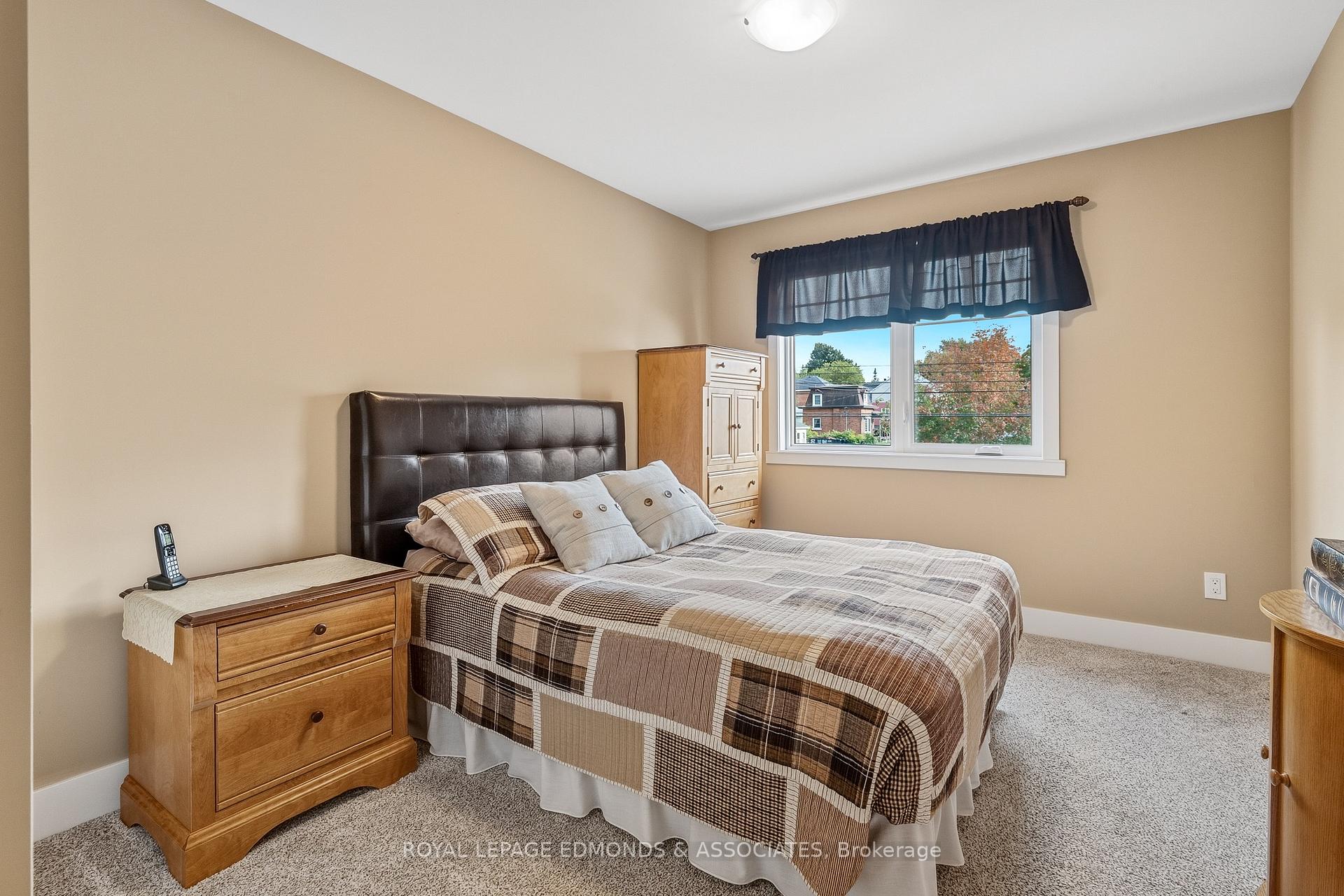 Photo 21 of 359 Nelson Street, Pembroke, Pembroke — HOMEH