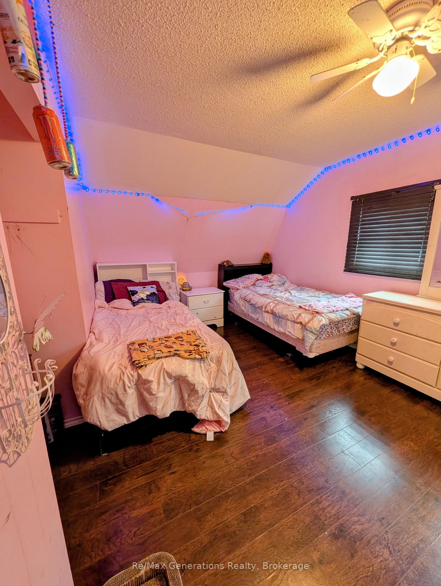 Photo 13 of 226 Harold Street N, Thunder Bay, McKeller Park — HOMEH