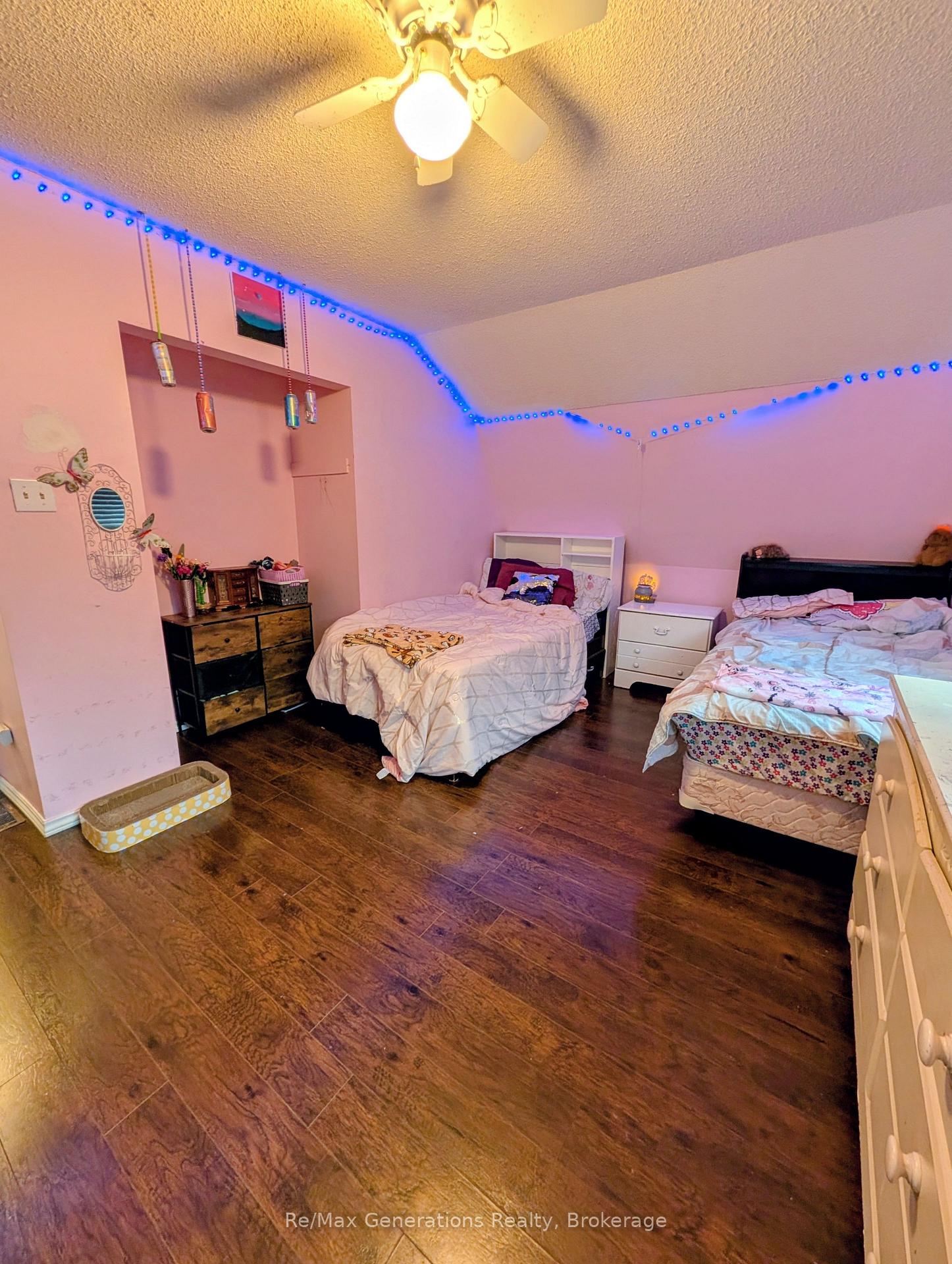 Photo 14 of 226 Harold Street N, Thunder Bay, McKeller Park — HOMEH