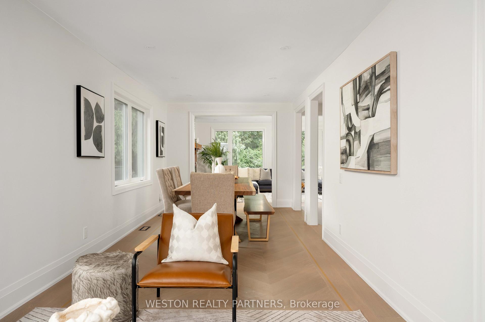 Photo 7 of 19 Mattice Road, Etobicoke, Islington-City Centre West — HOMEH