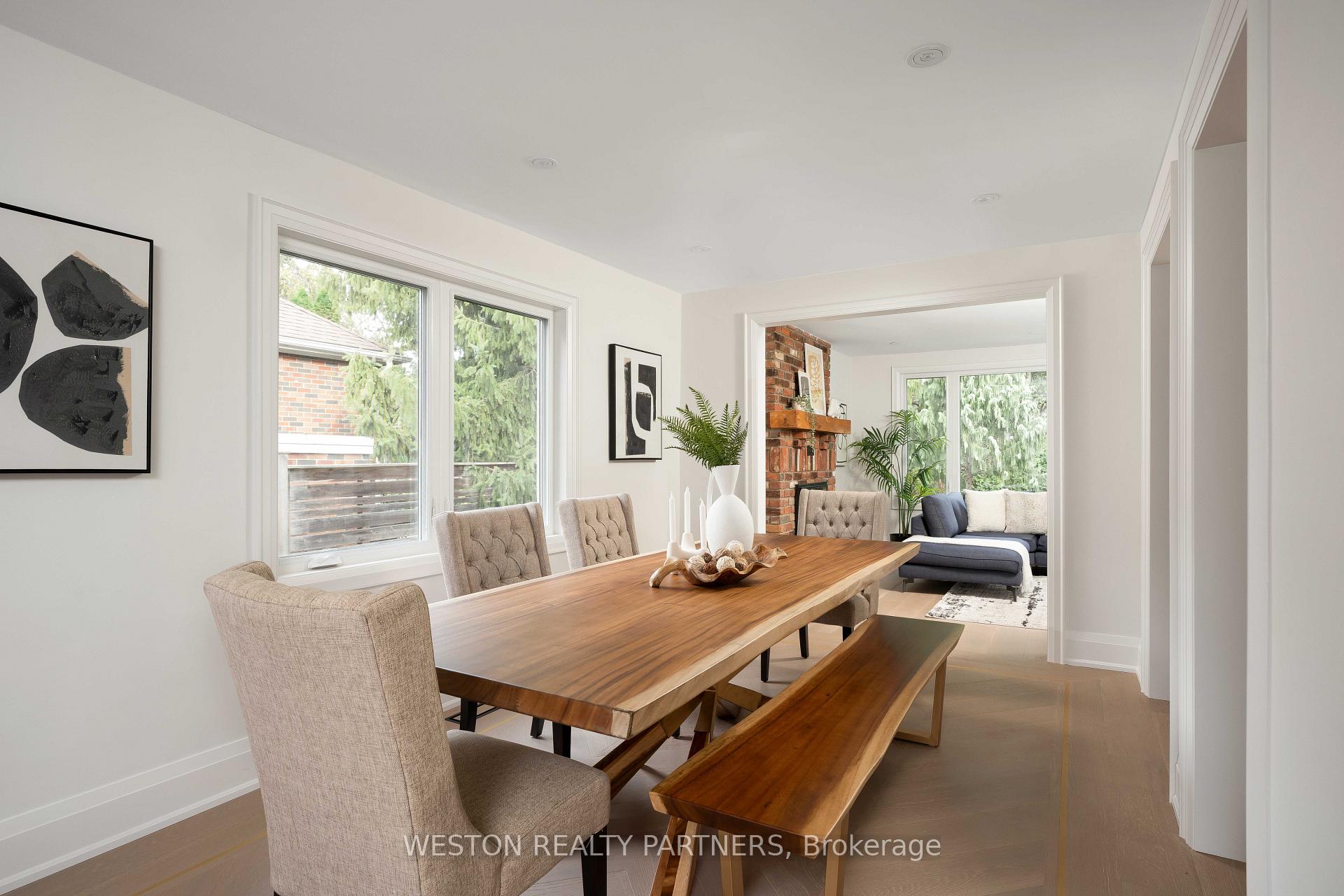 Photo 8 of 19 Mattice Road, Etobicoke, Islington-City Centre West — HOMEH