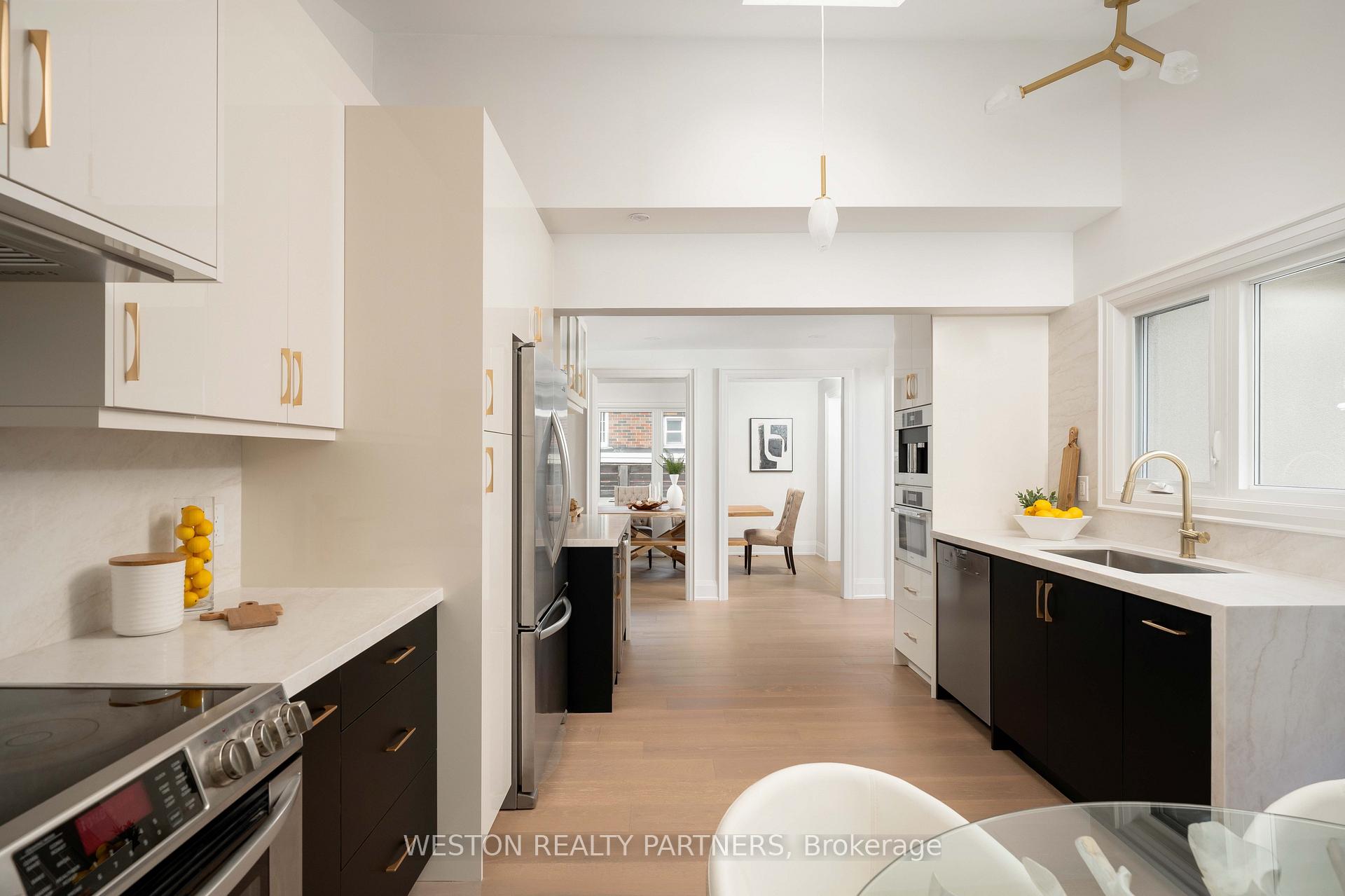 Photo 18 of 19 Mattice Road, Etobicoke, Islington-City Centre West — HOMEH