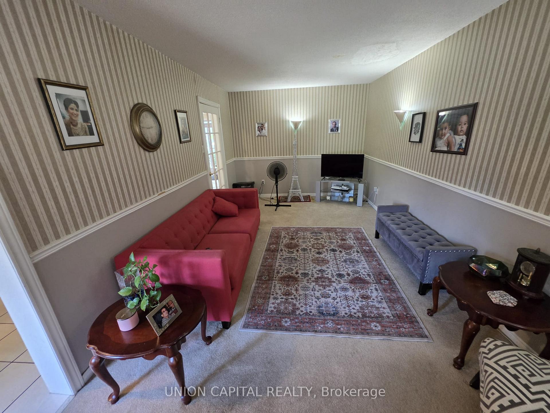 Photo 18 of 2363 Strathmore Crescent, Pickering, Brock Ridge — HOMEH